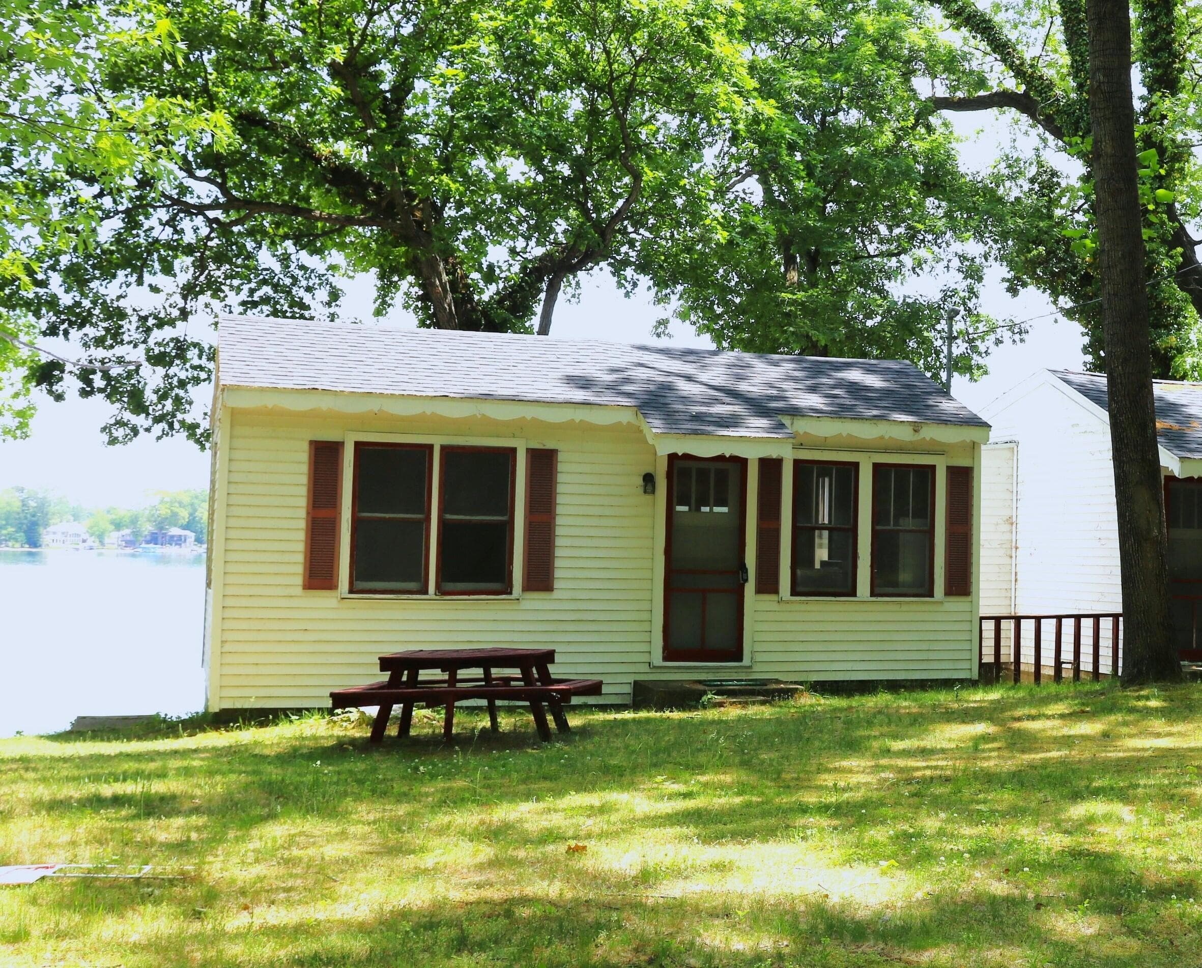 Primary property photo