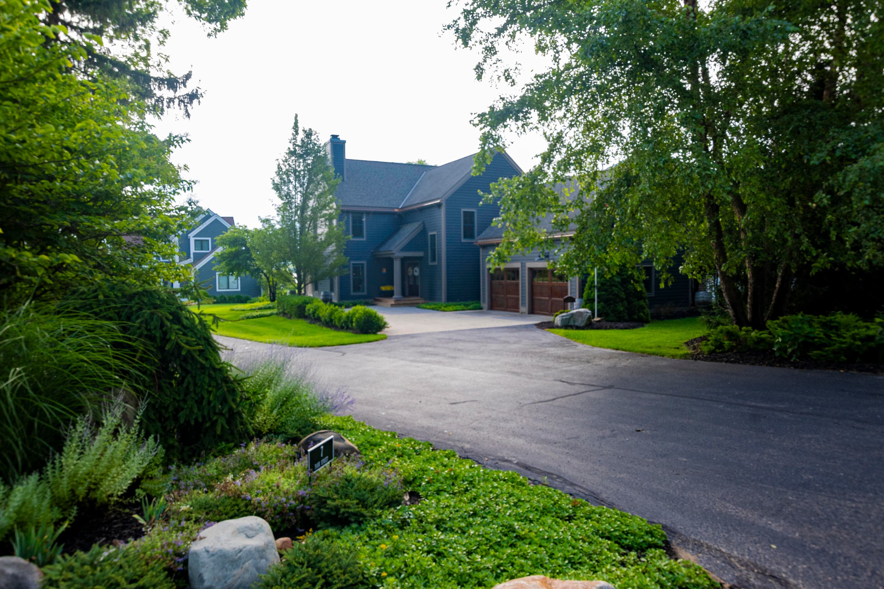 Primary property photo
