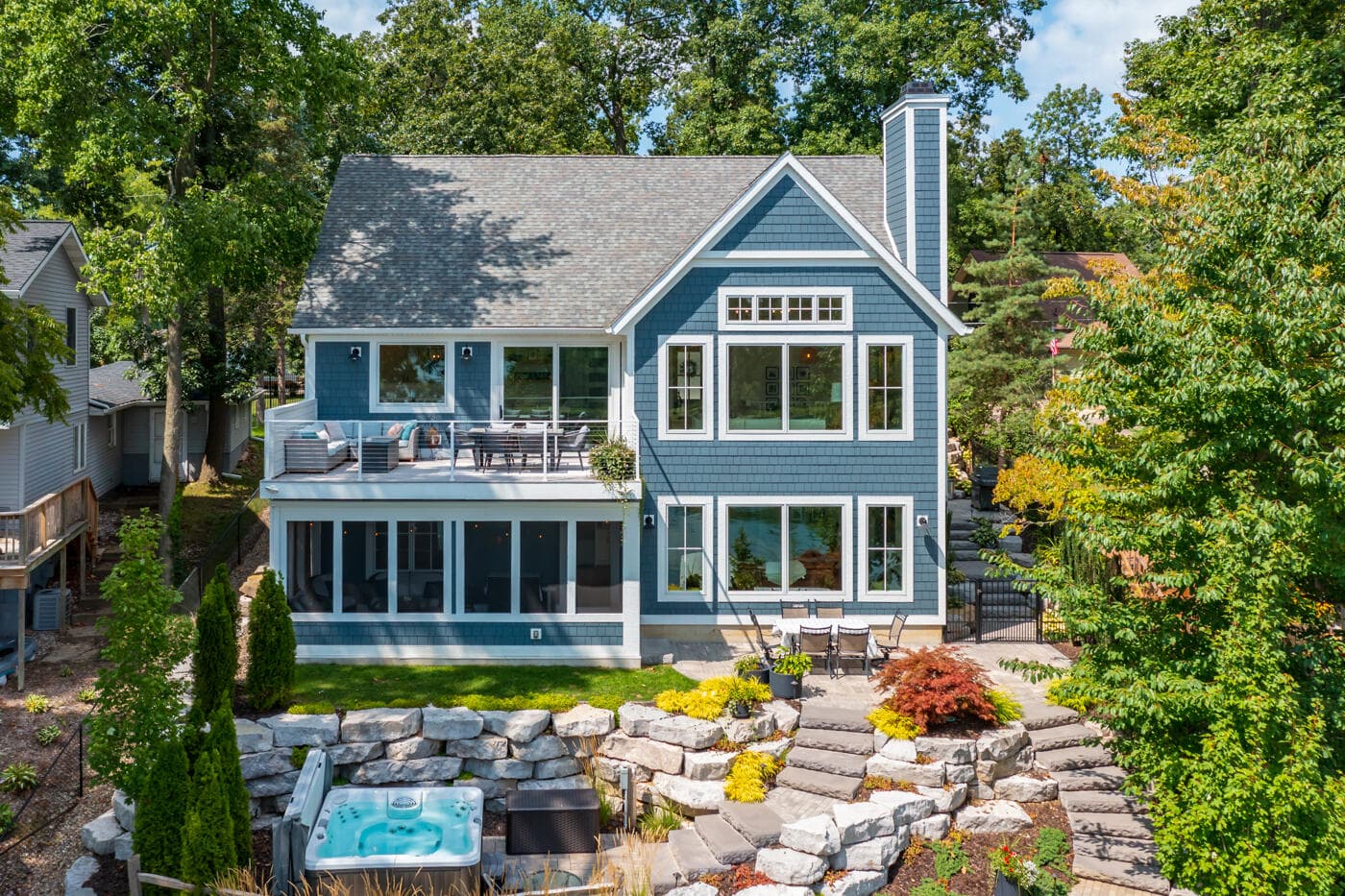 Primary property photo