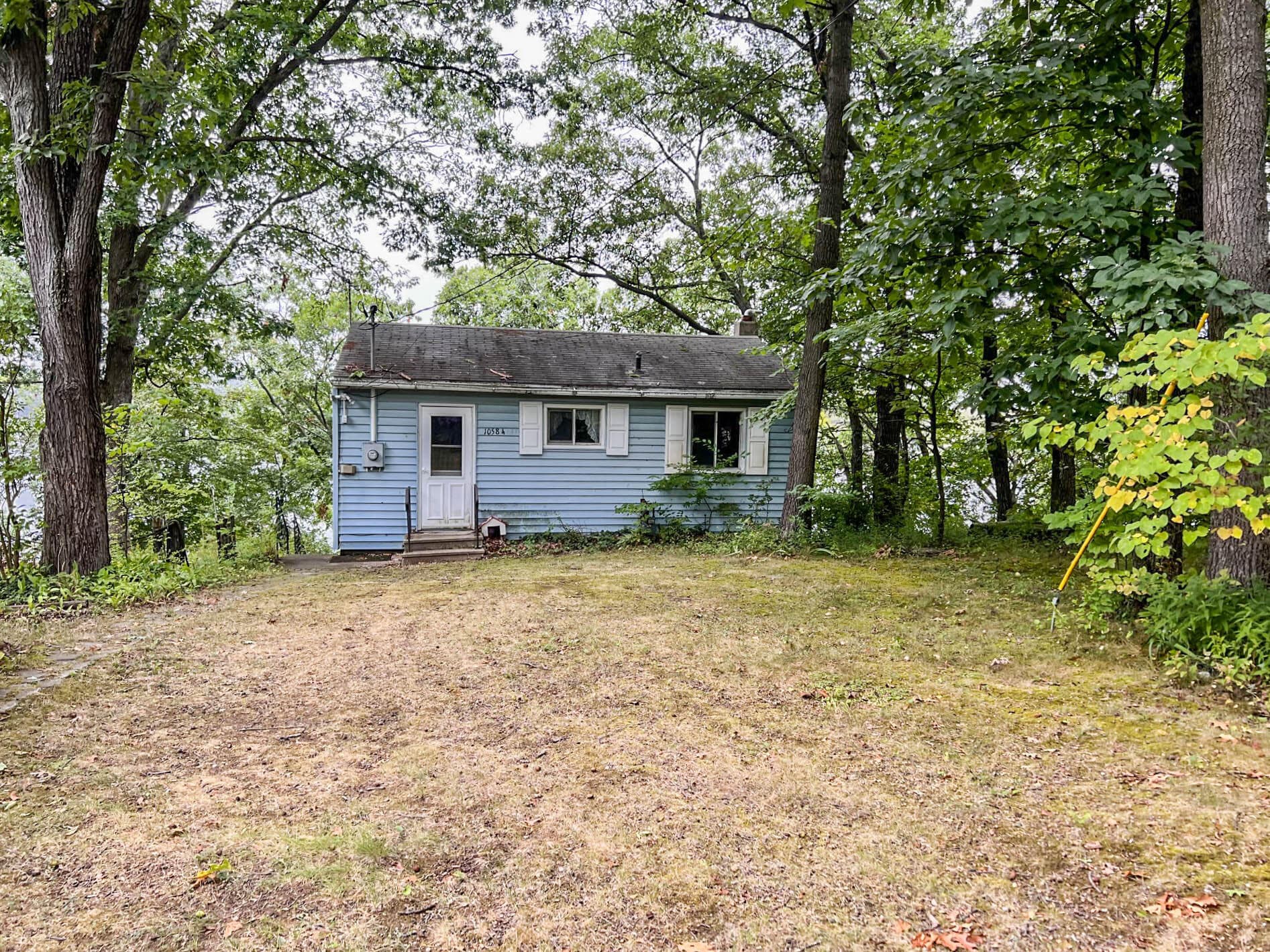 Primary property photo