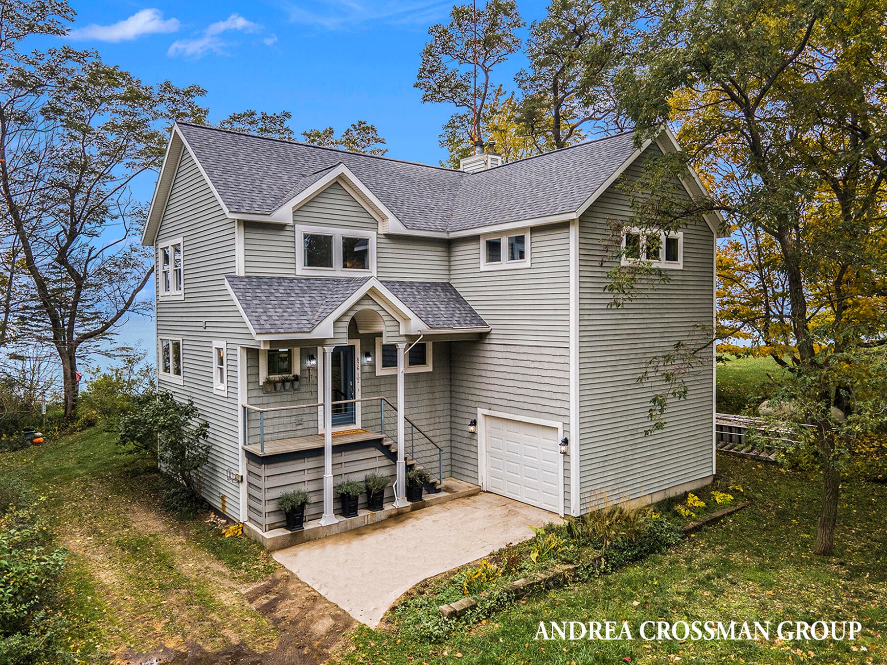 Primary property photo