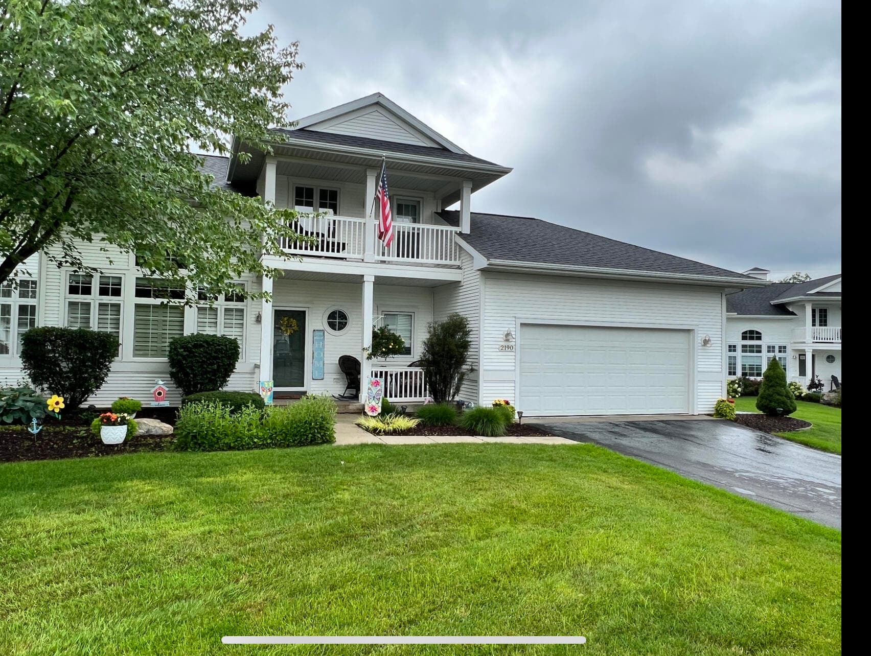 Primary property photo