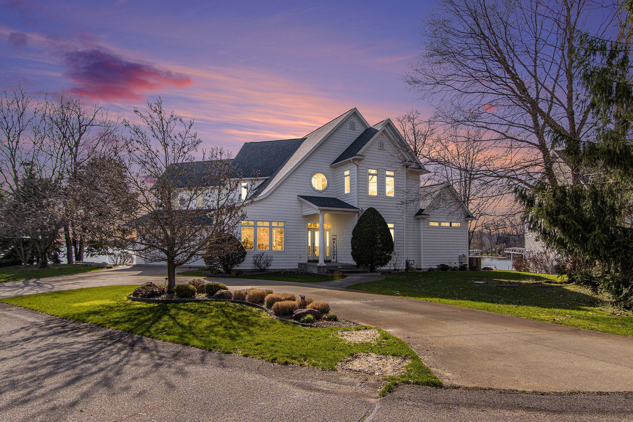Primary property photo