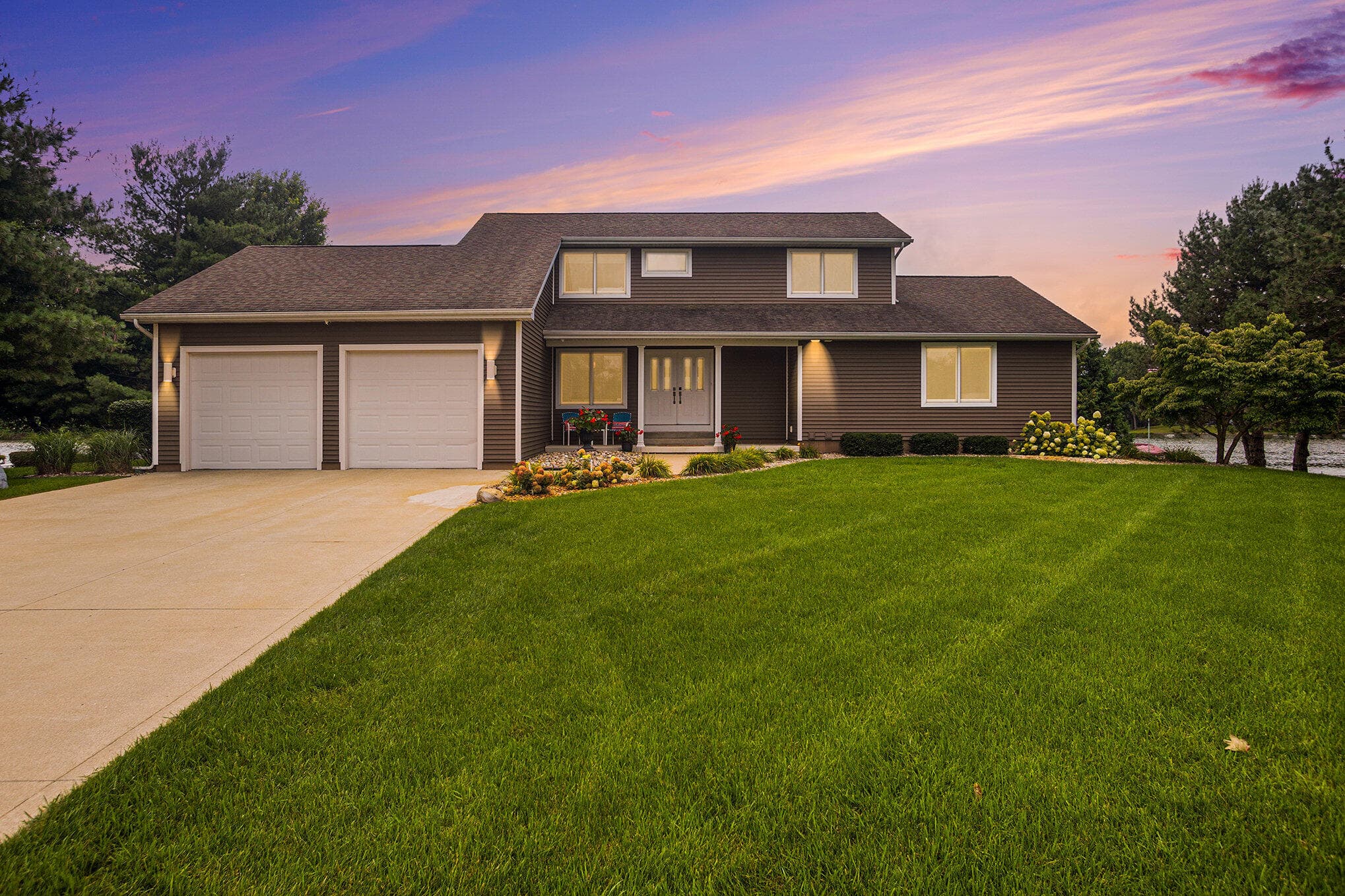 Primary property photo