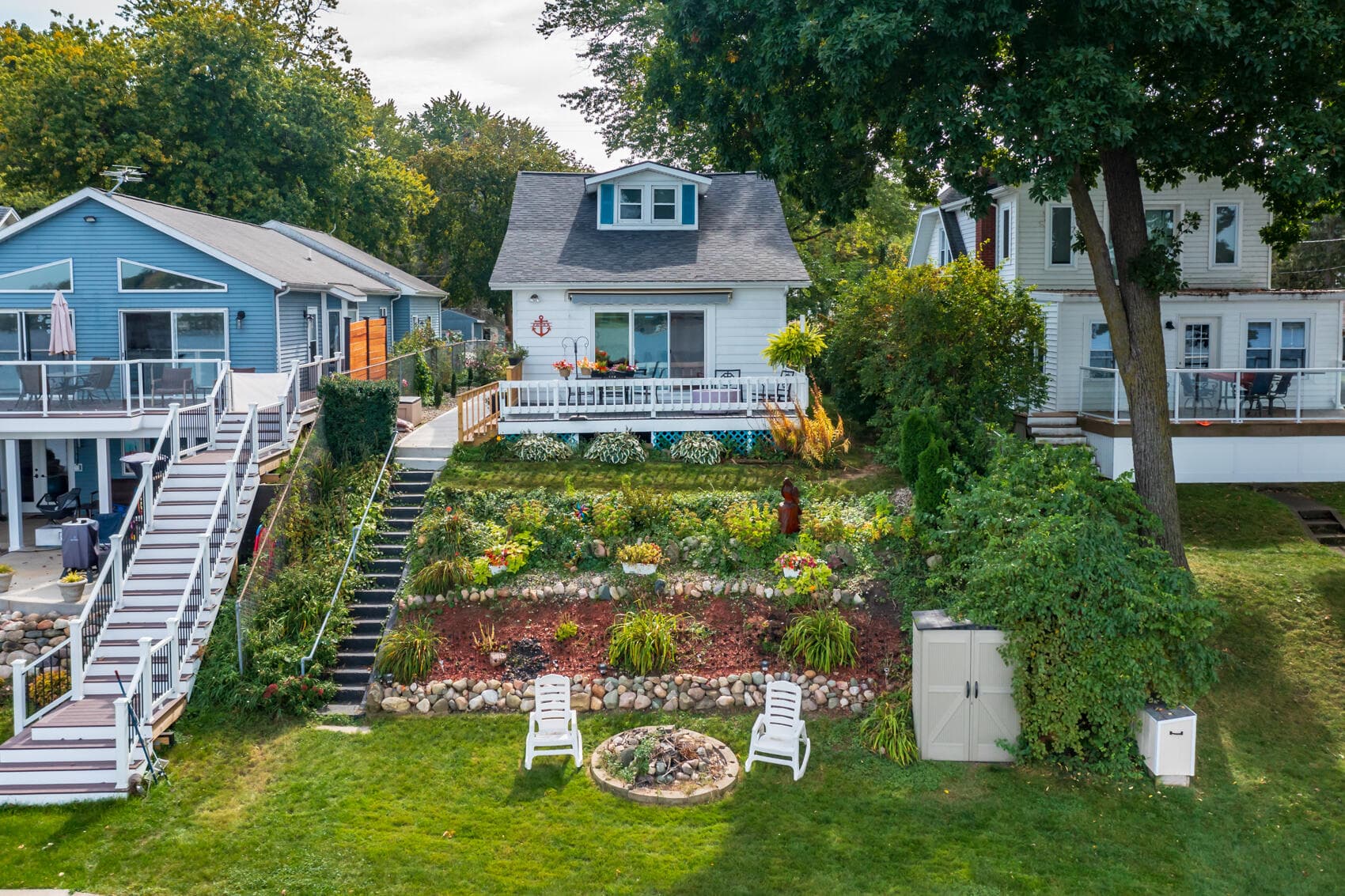 Primary property photo