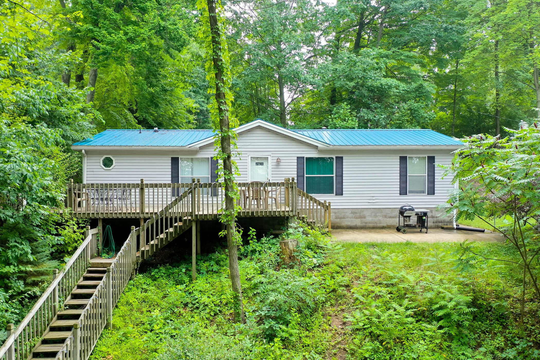 Primary property photo