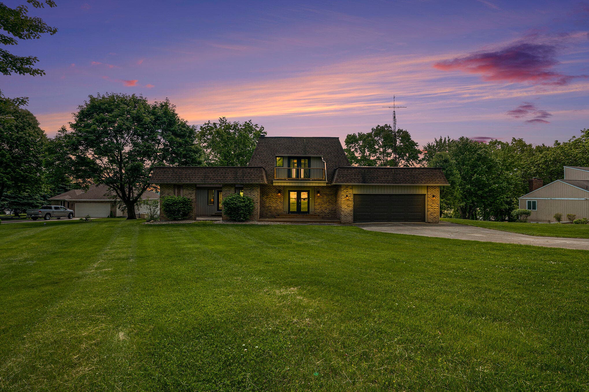 Primary property photo