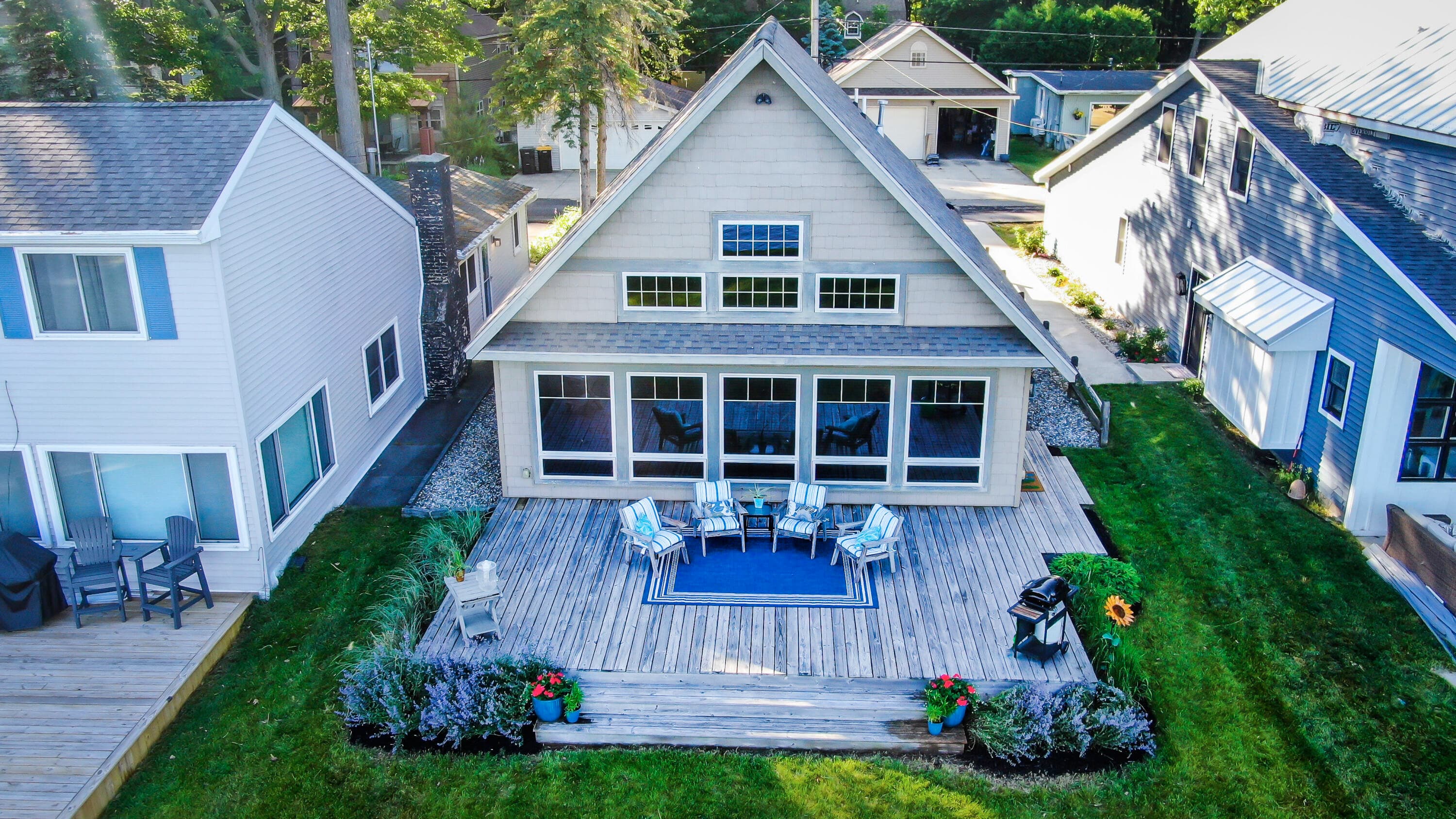 Primary property photo