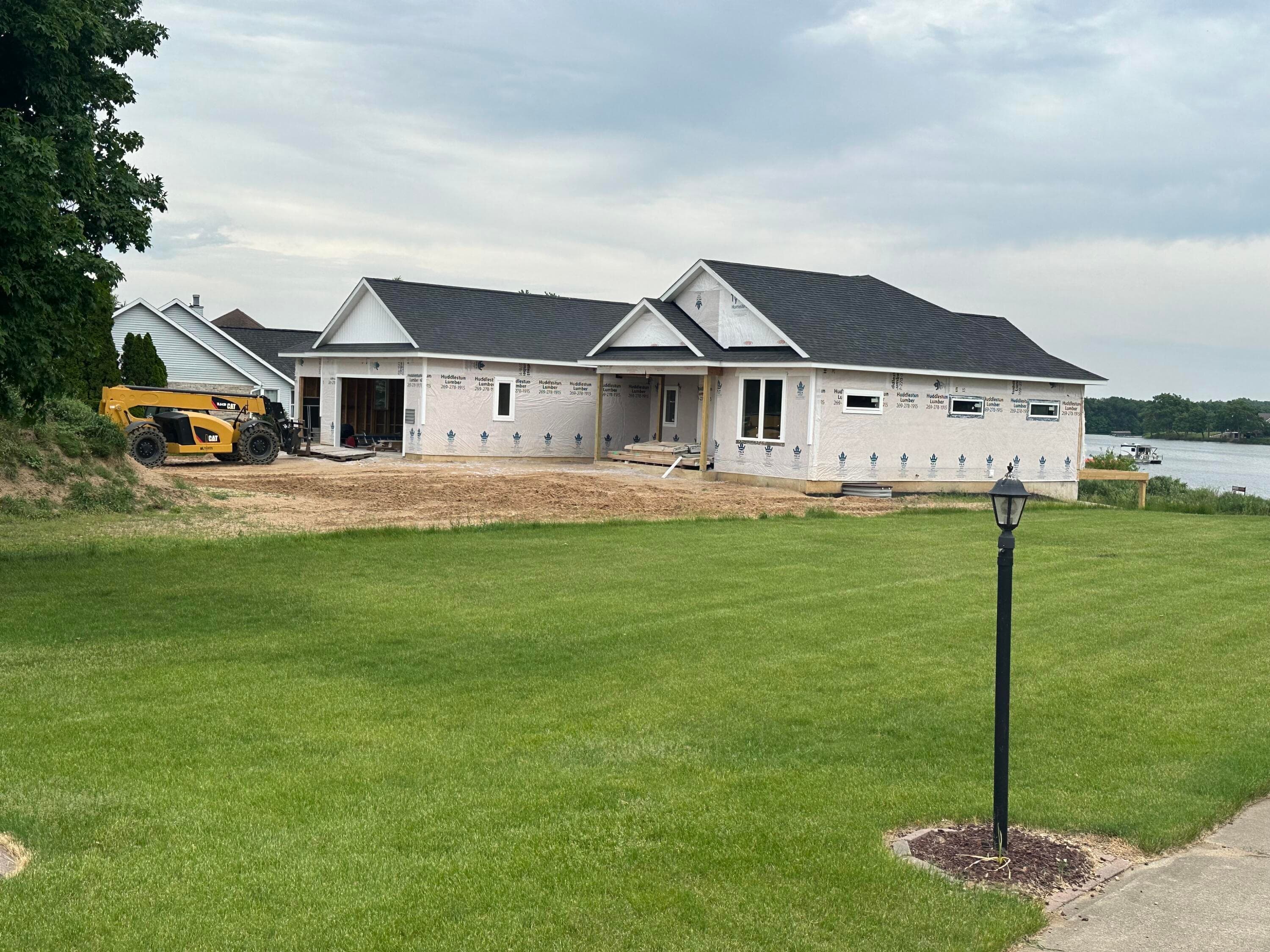 Primary property photo