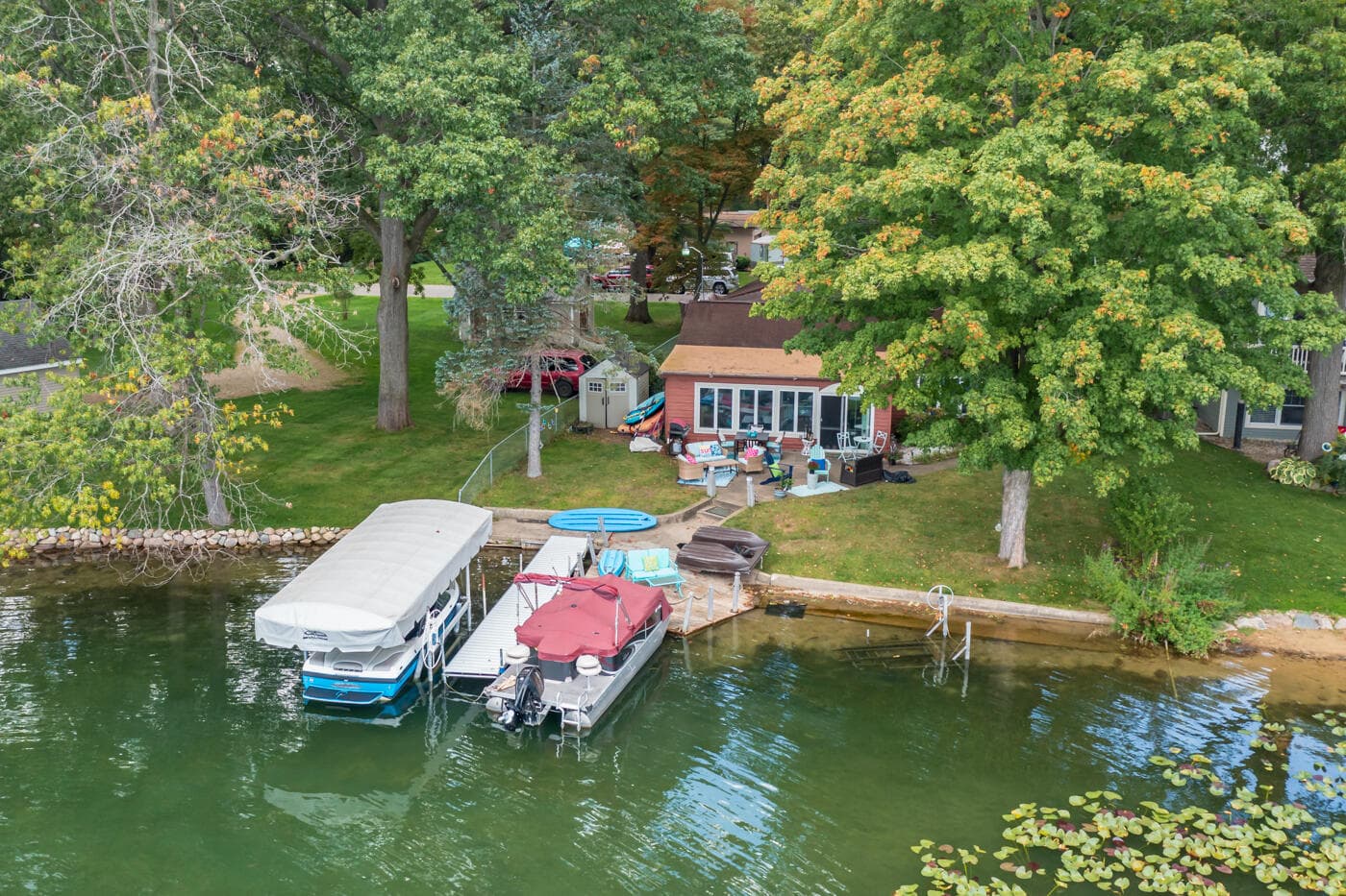 Primary property photo