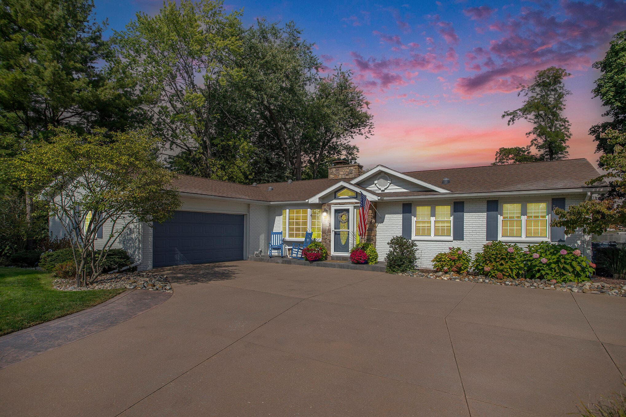 Primary property photo
