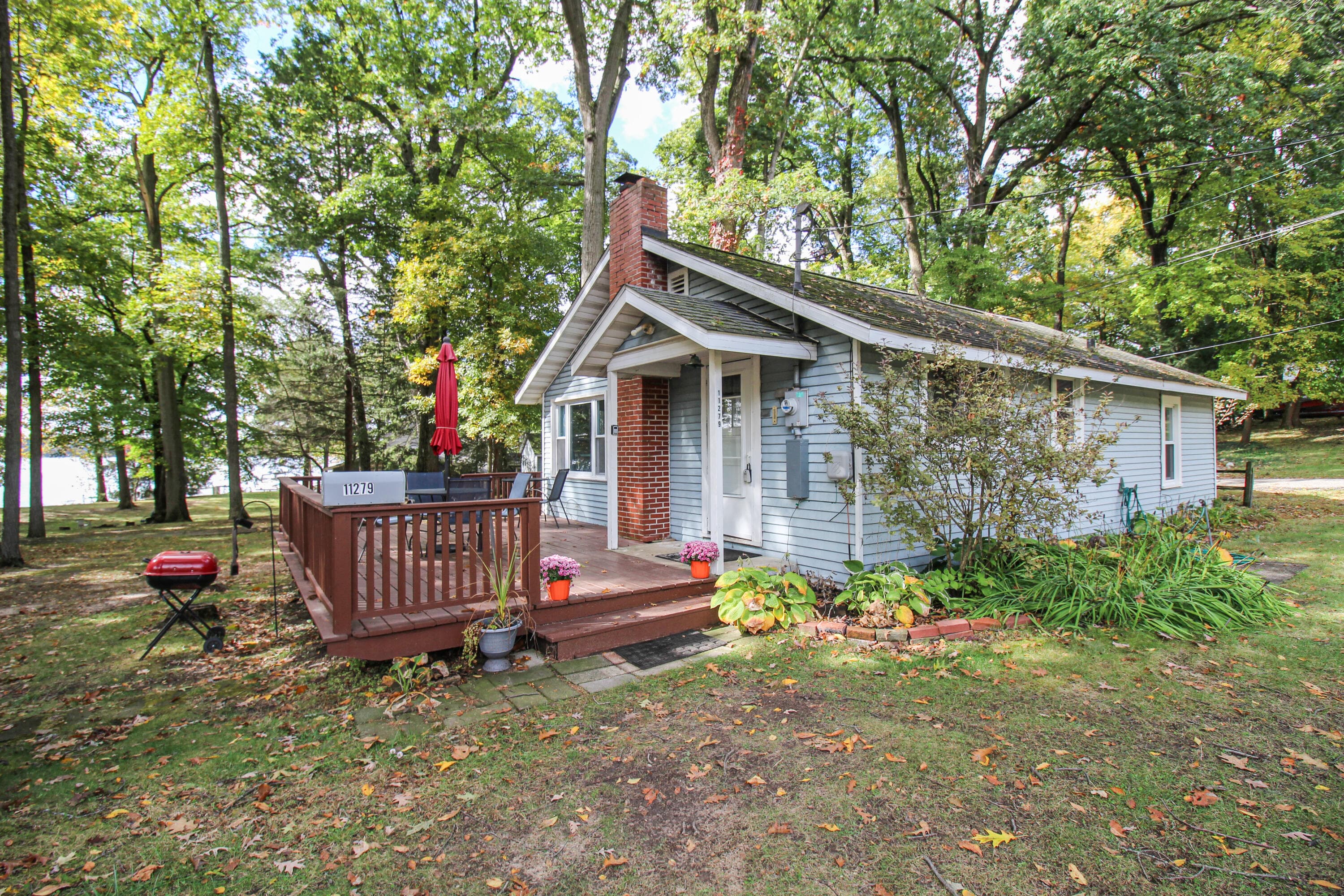 Primary property photo