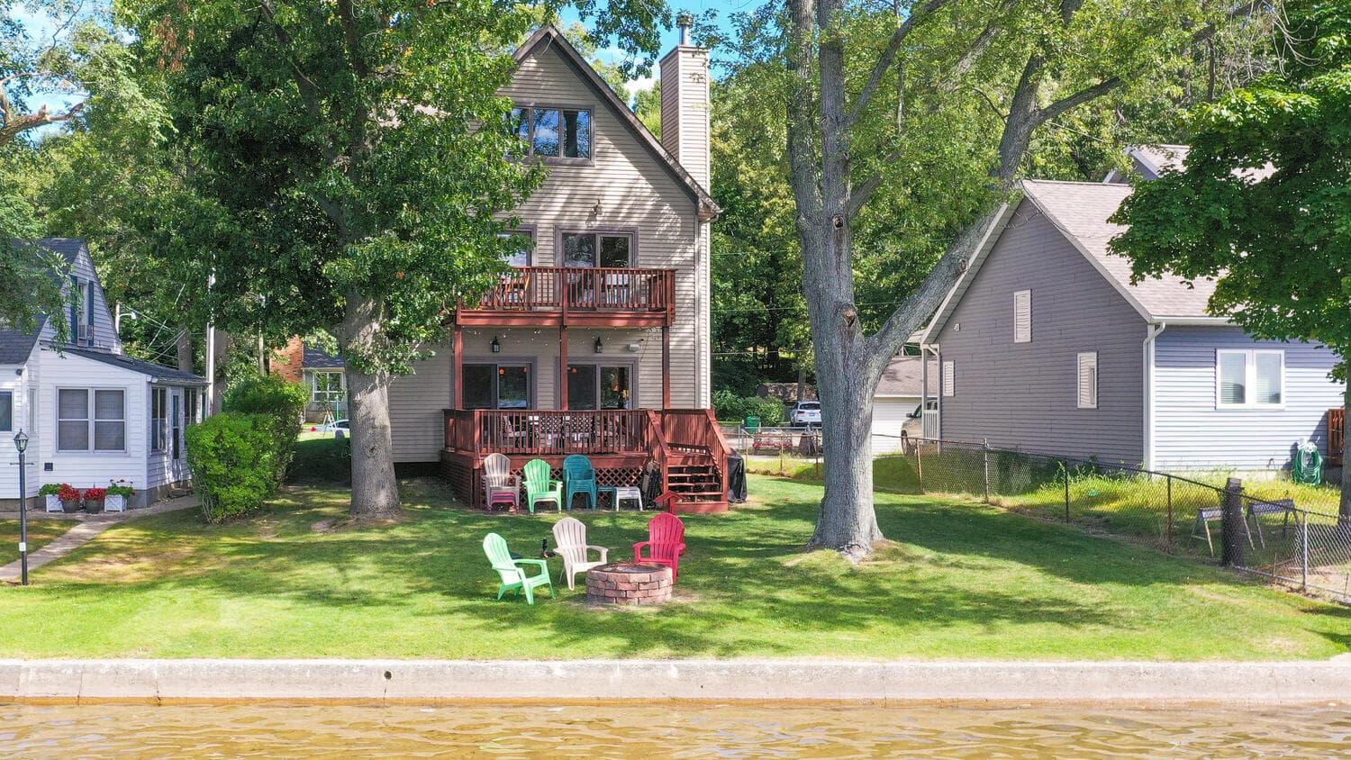 Primary property photo
