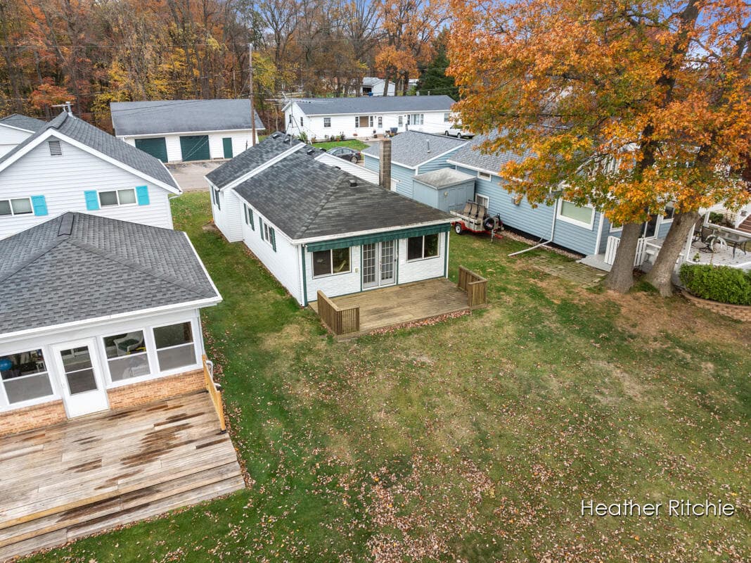 Primary property photo