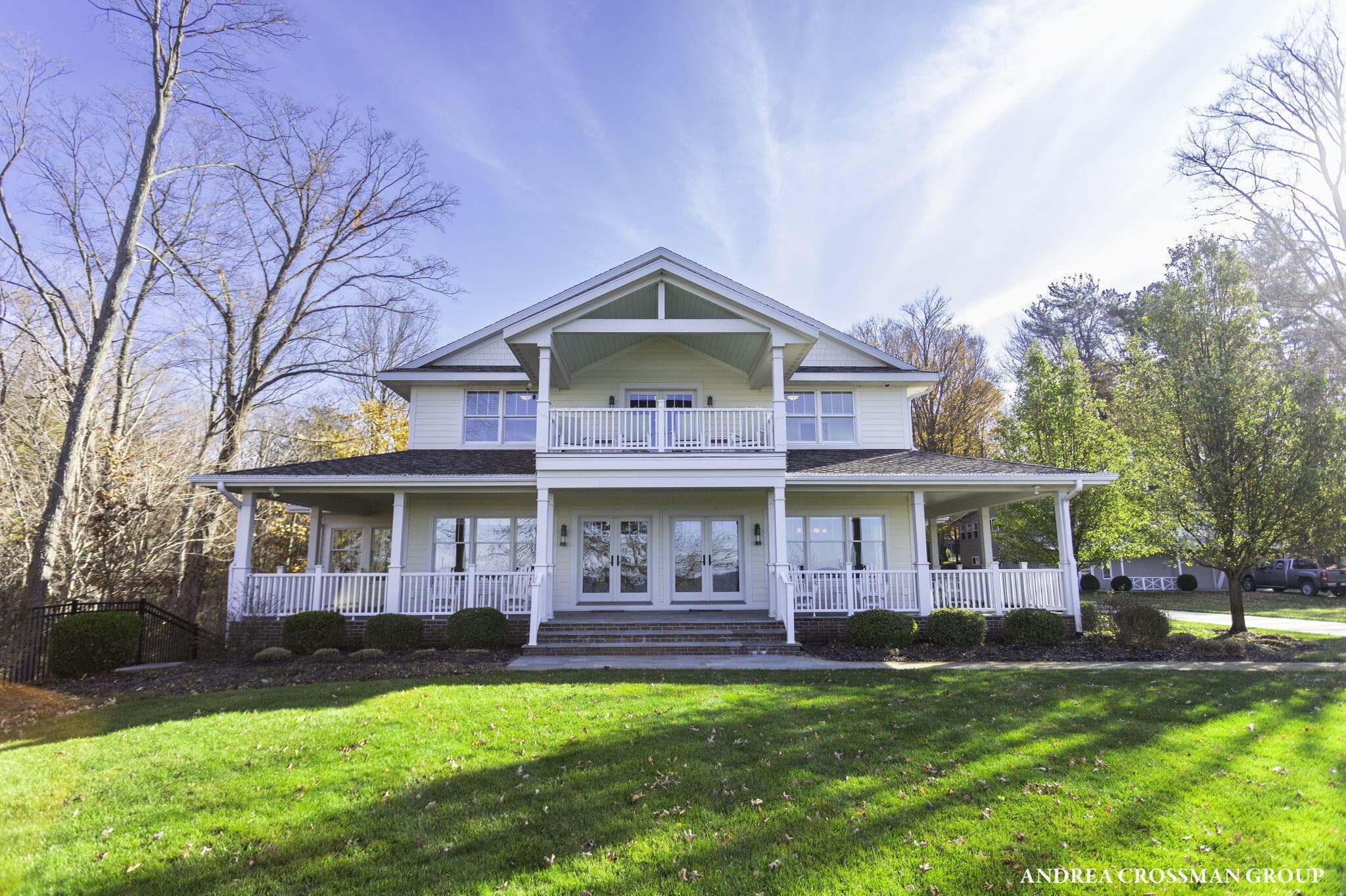 Primary property photo