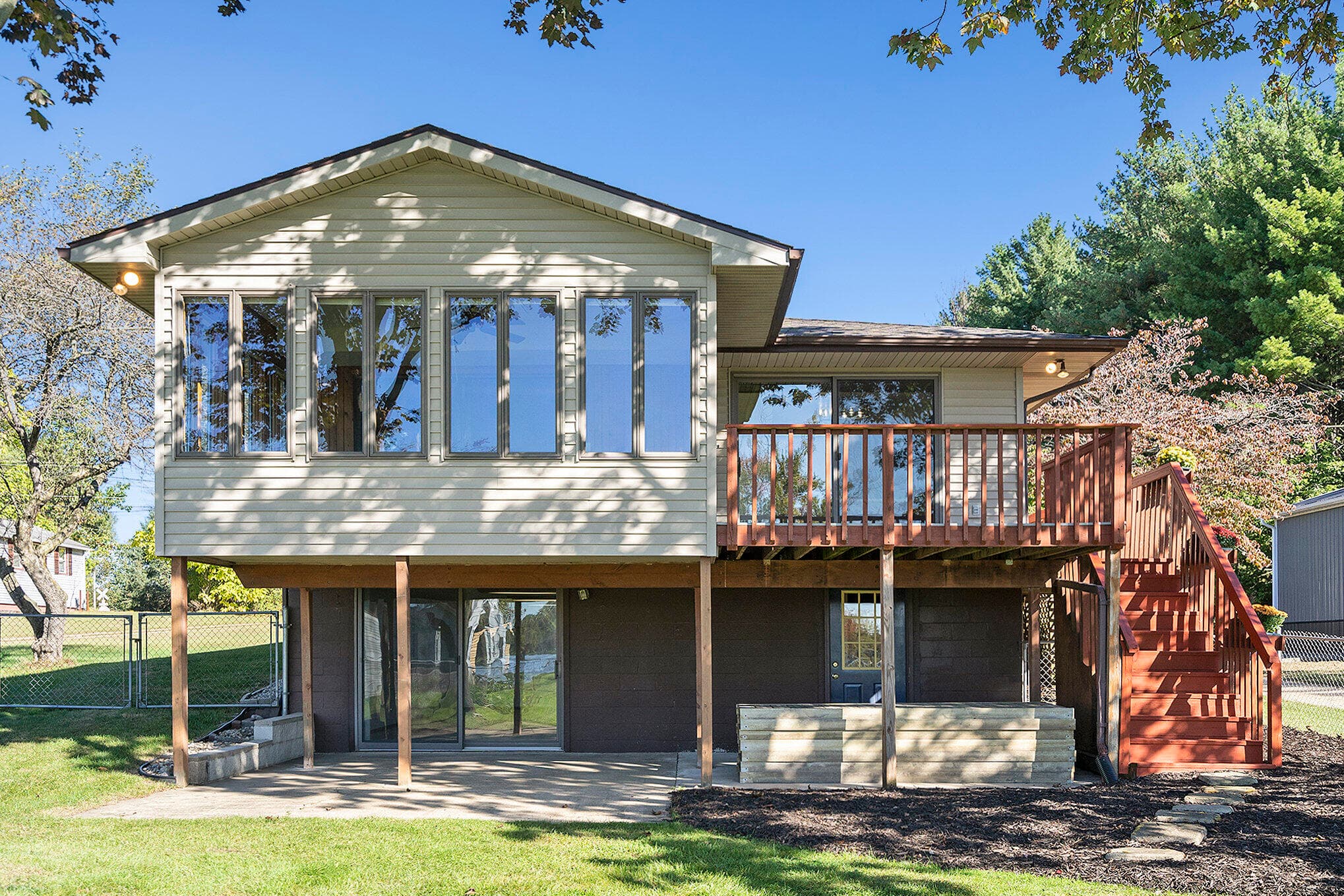 Primary property photo