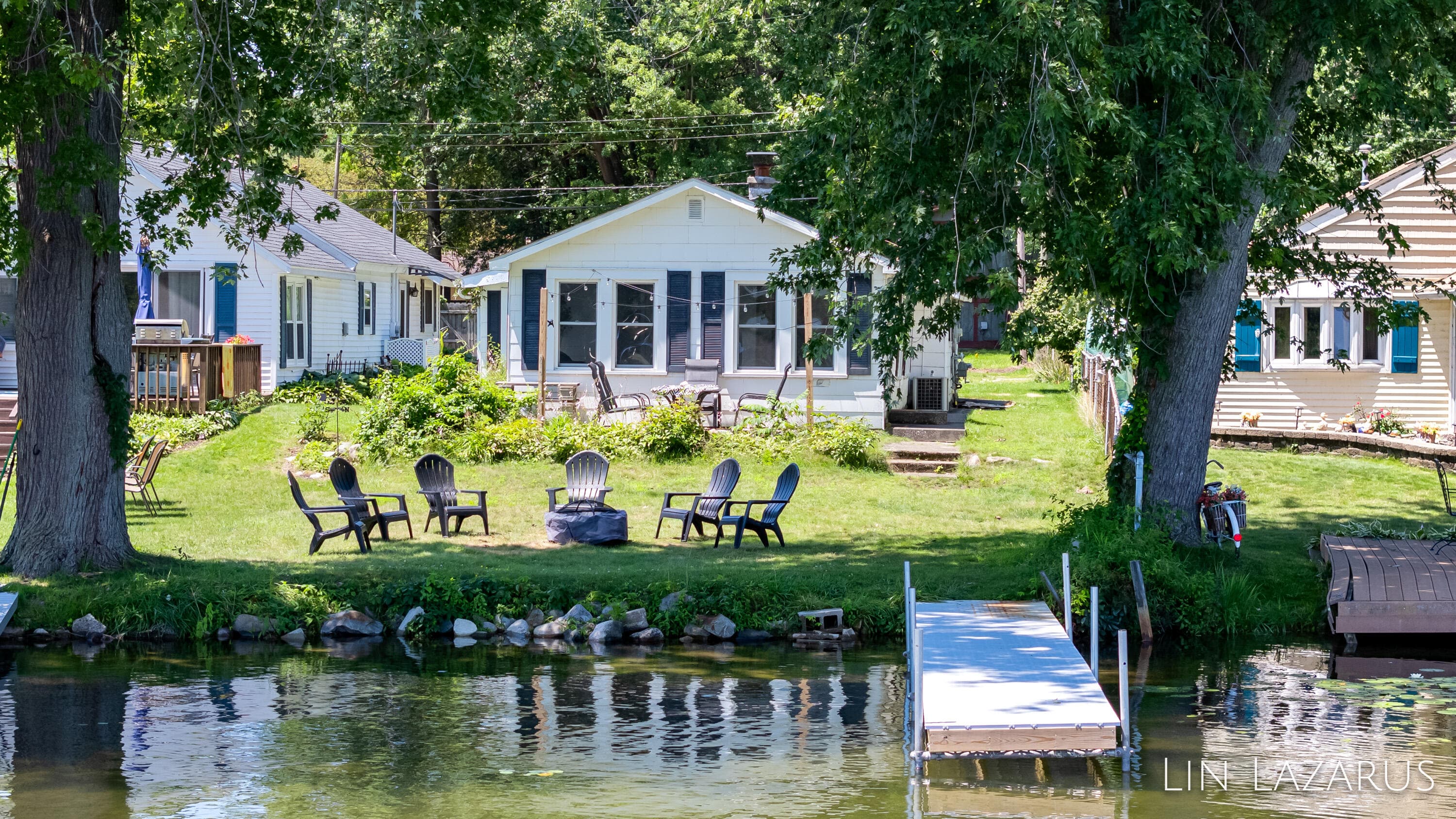 Primary property photo