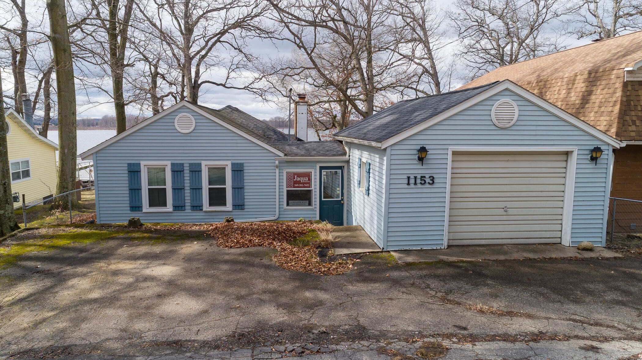 Primary property photo