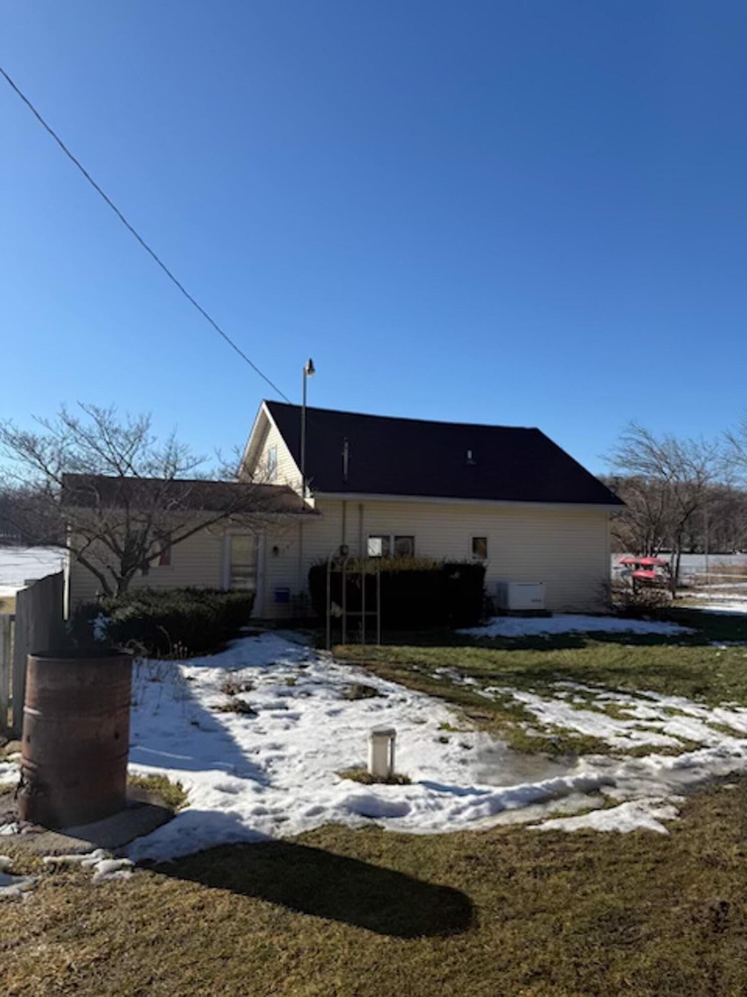Primary property photo
