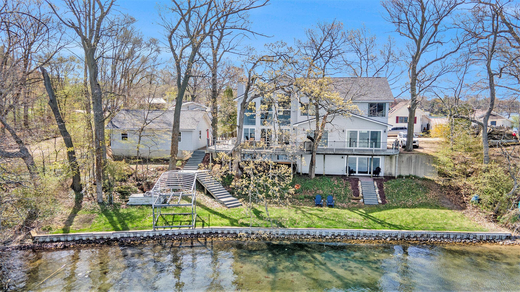Primary property photo