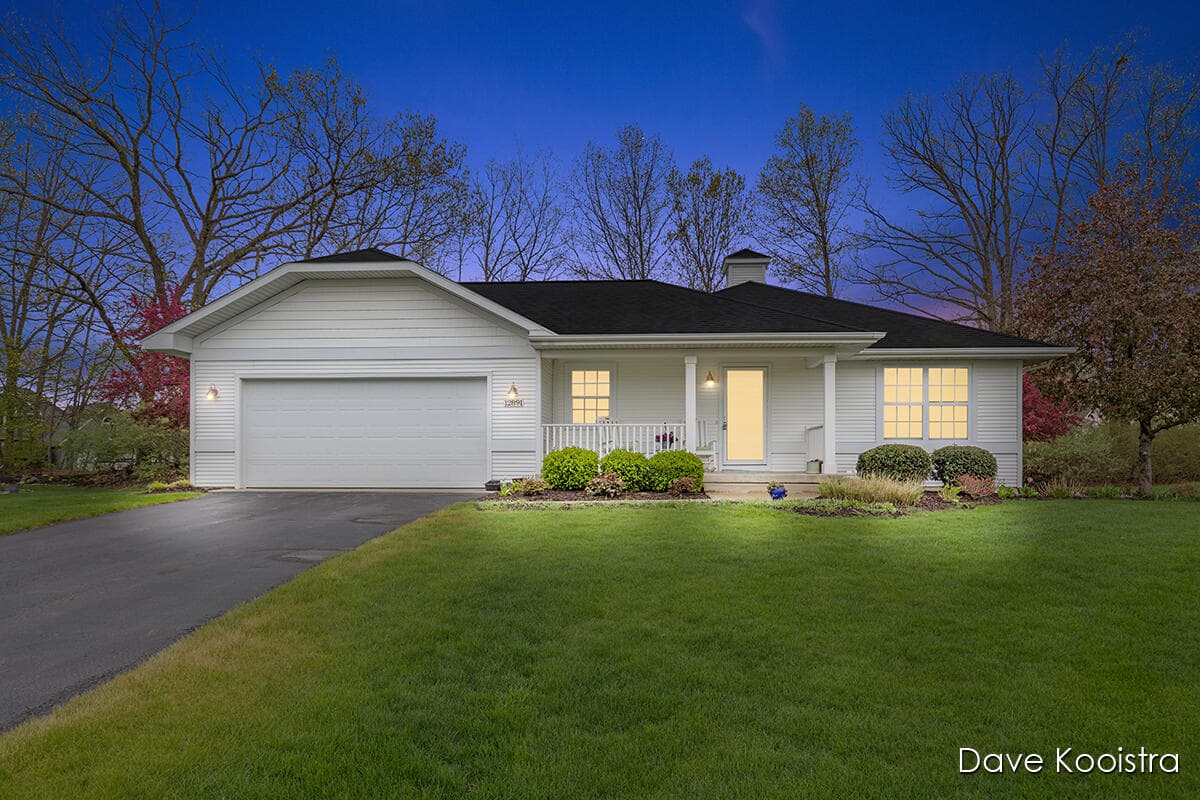 Primary property photo