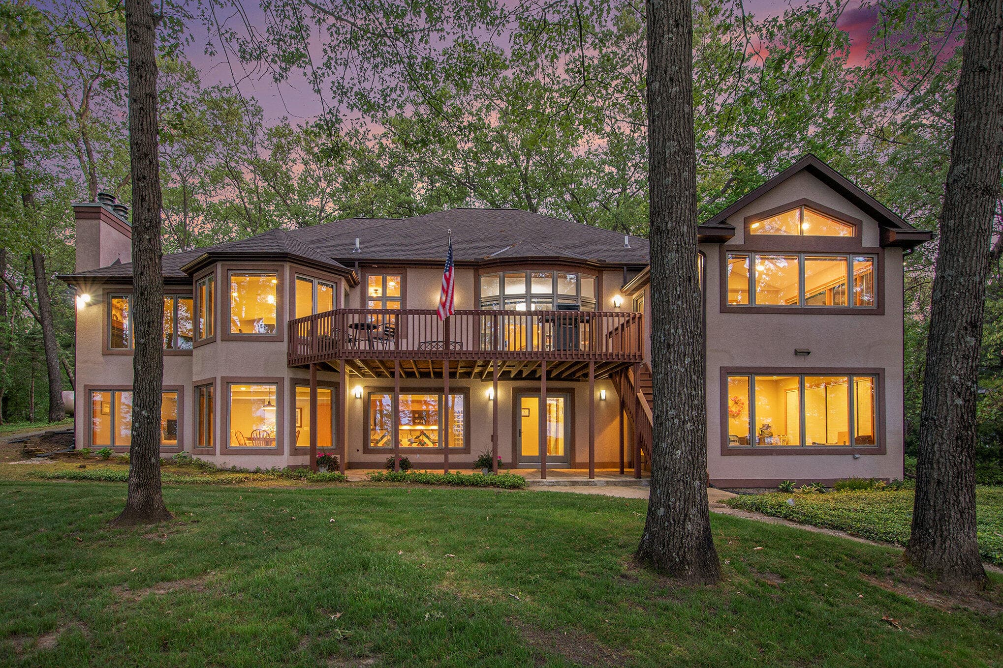 Primary property photo