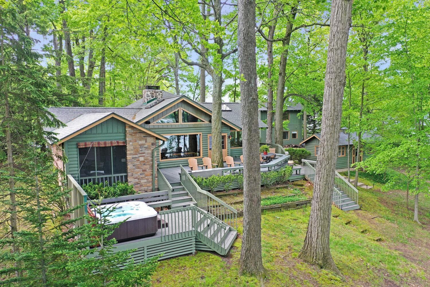 Primary property photo