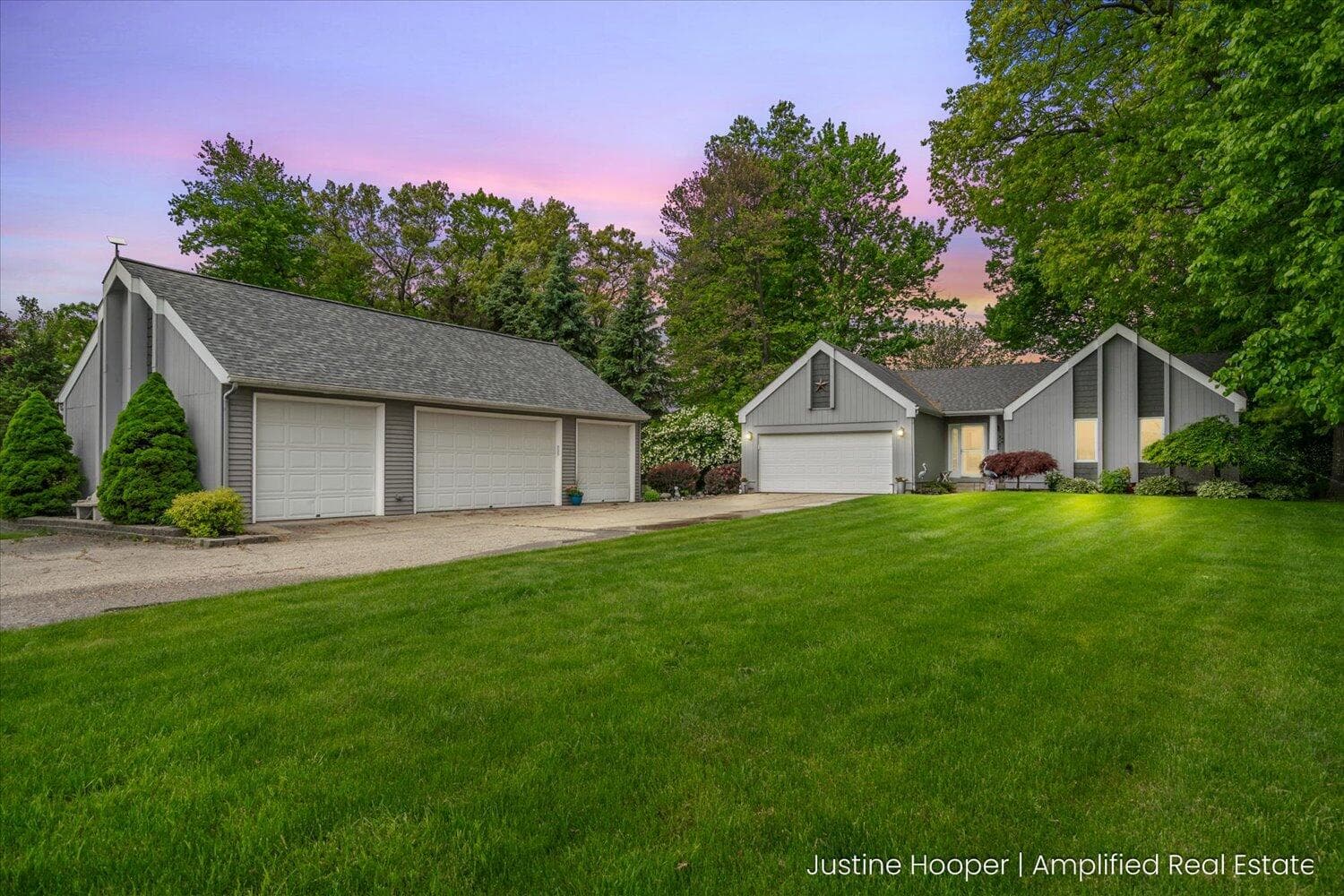 Primary property photo