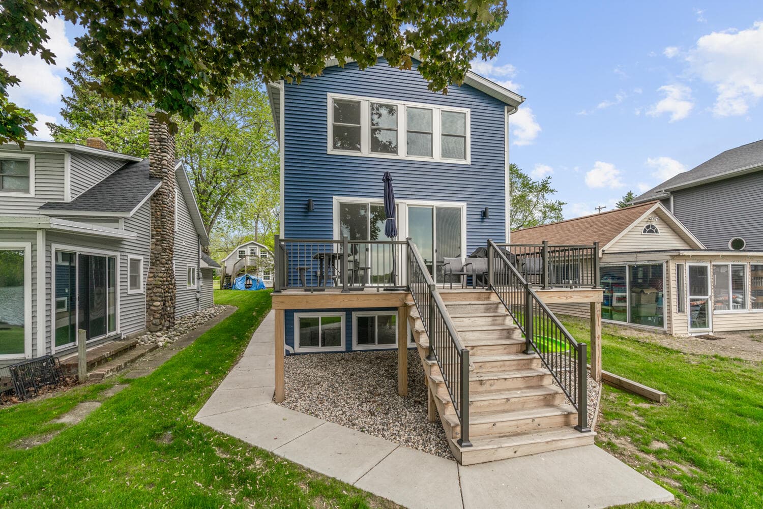 Primary property photo