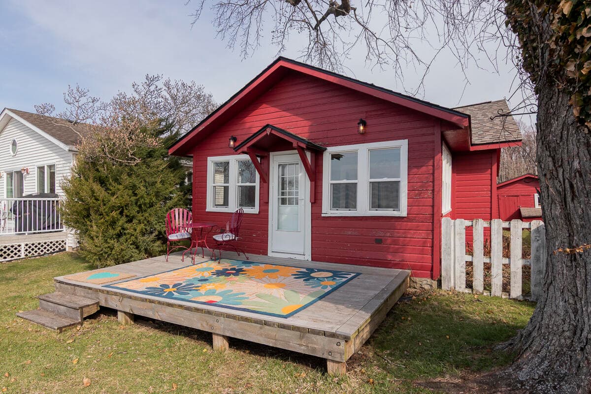 Primary property photo