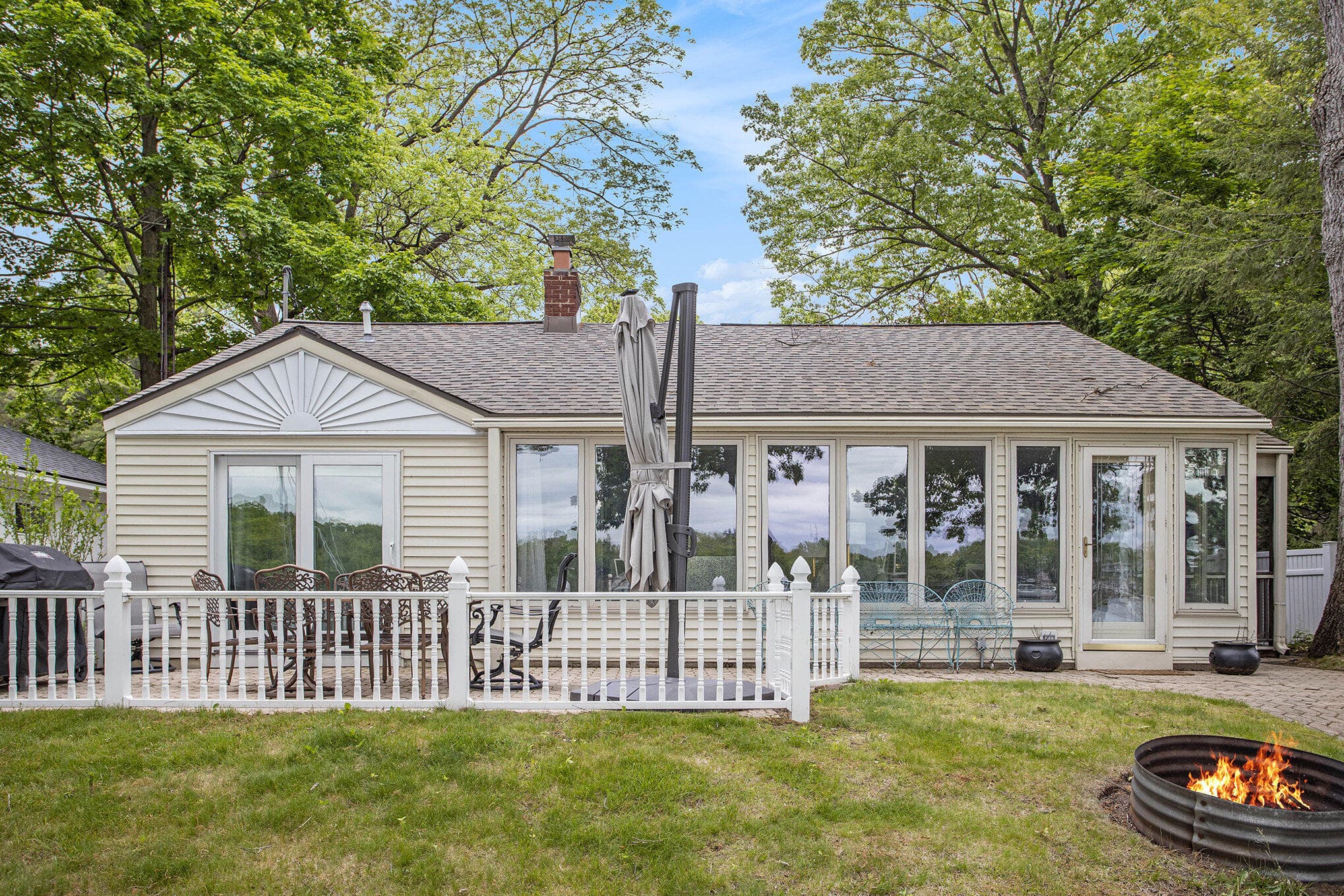 Primary property photo