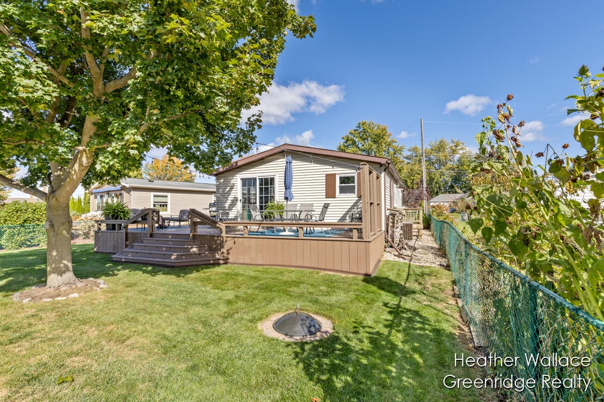 Primary property photo