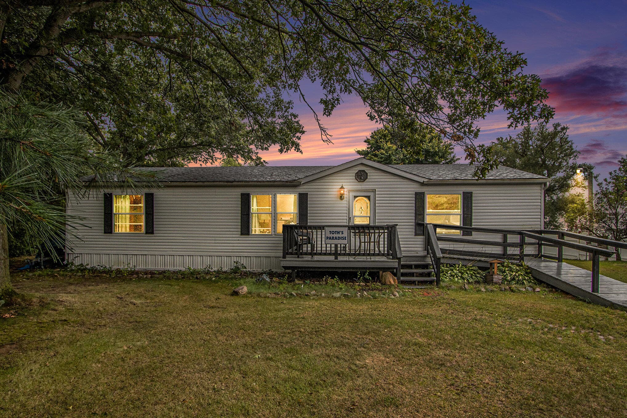 Primary property photo