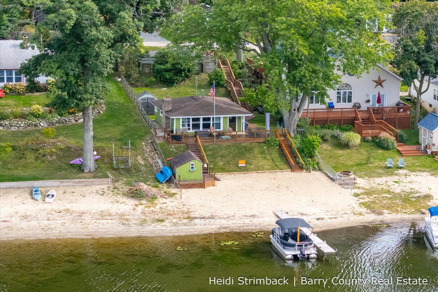 Primary property photo