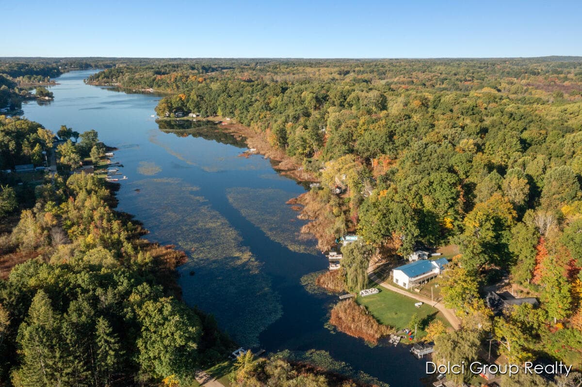 Primary property photo