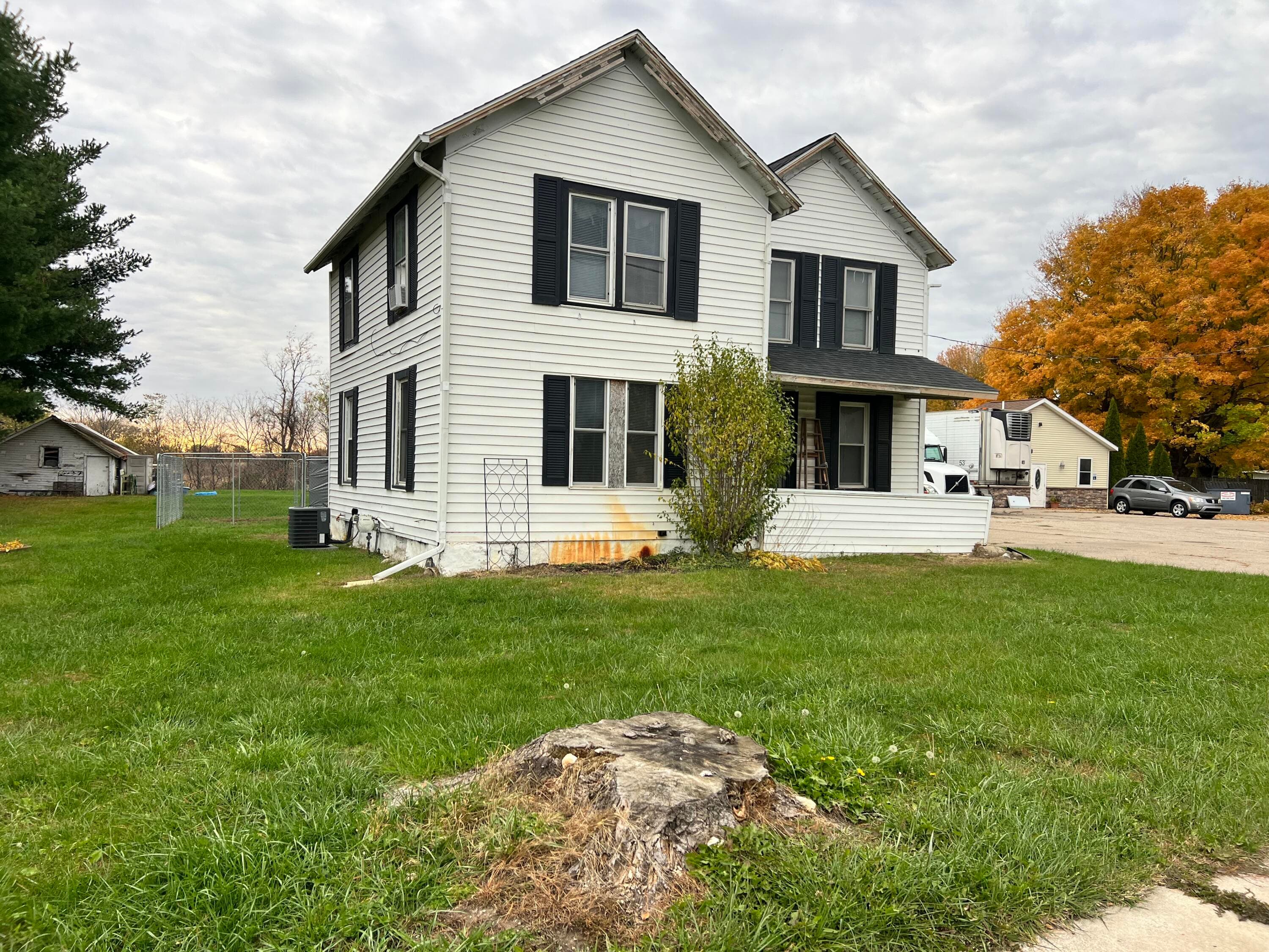 560 Grand Schoolcraft MI 49087