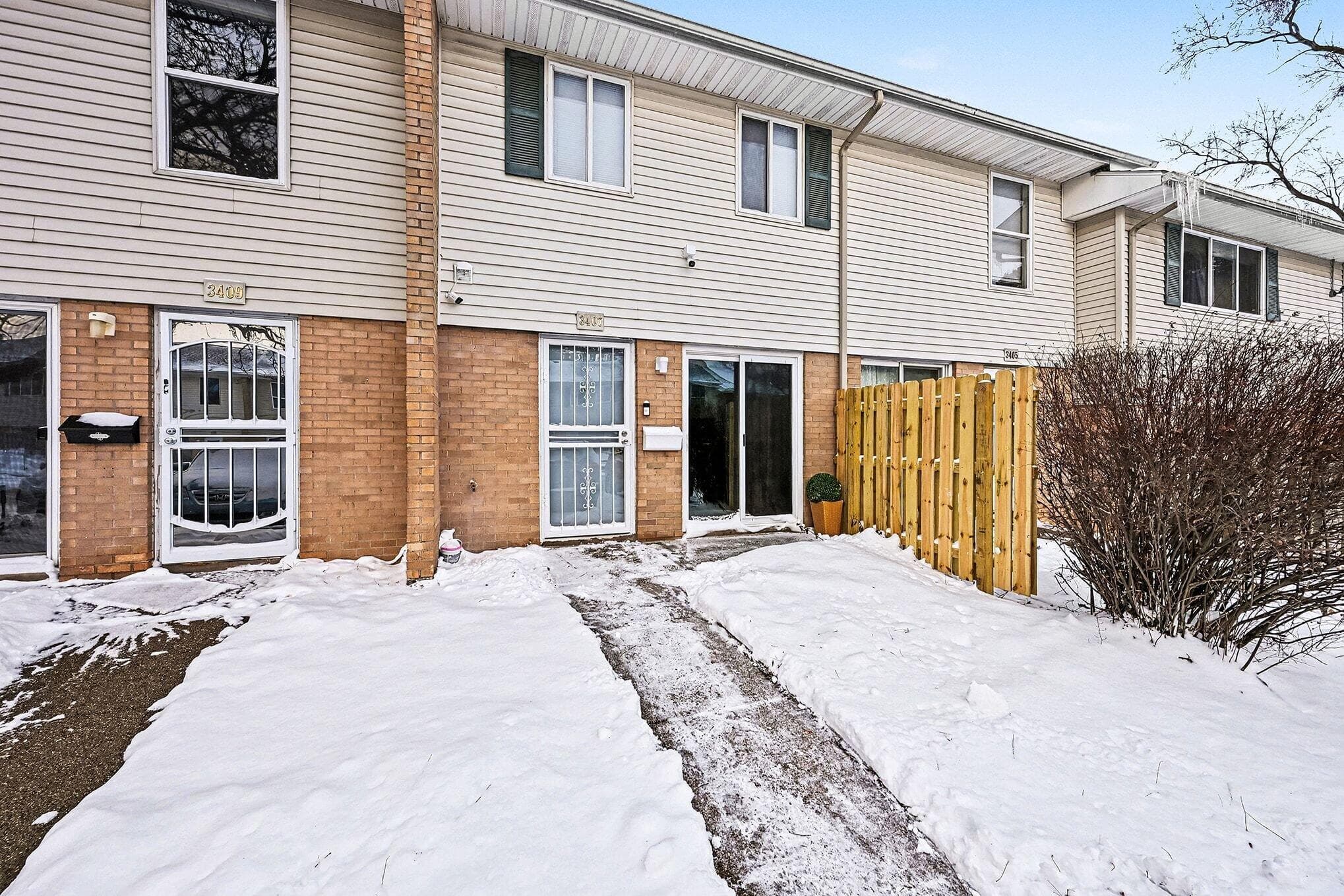 3407 Kenbrooke Kalamazoo MI 49006