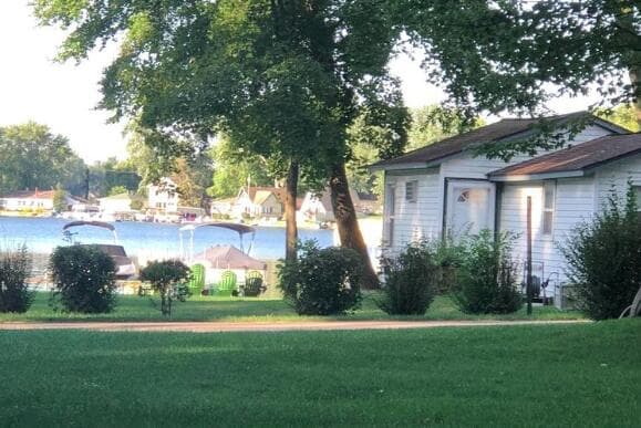 Primary property photo