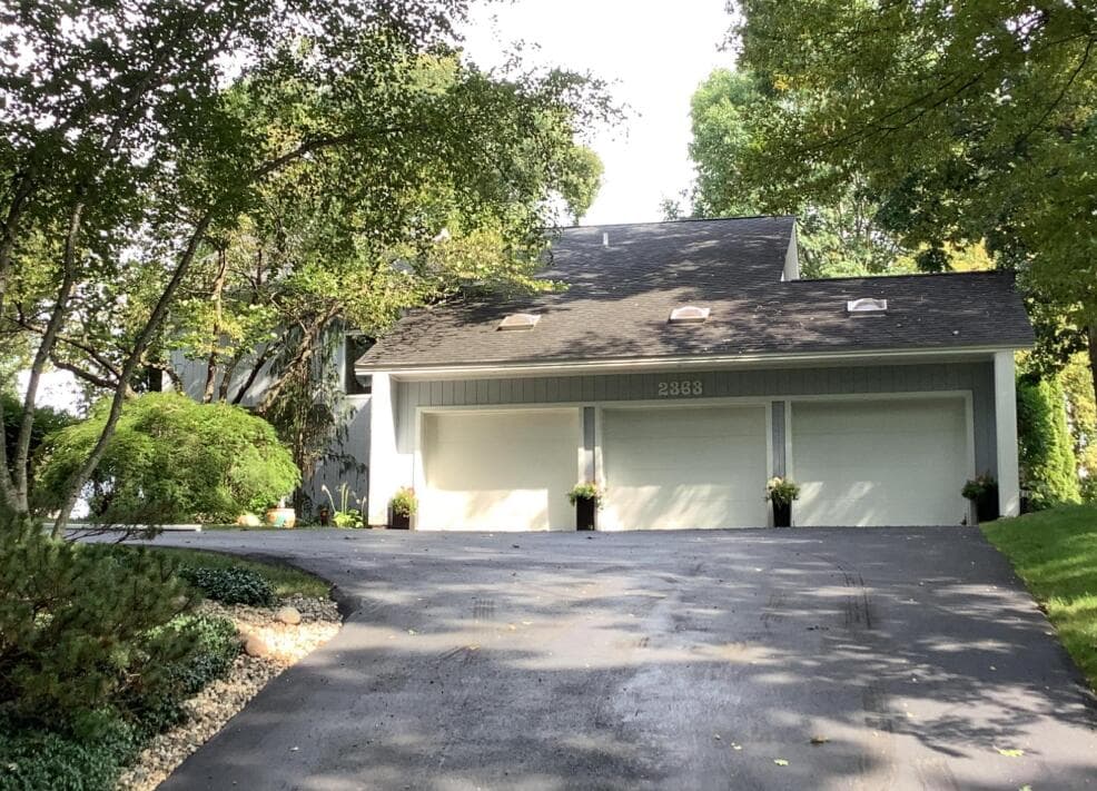 Primary property photo