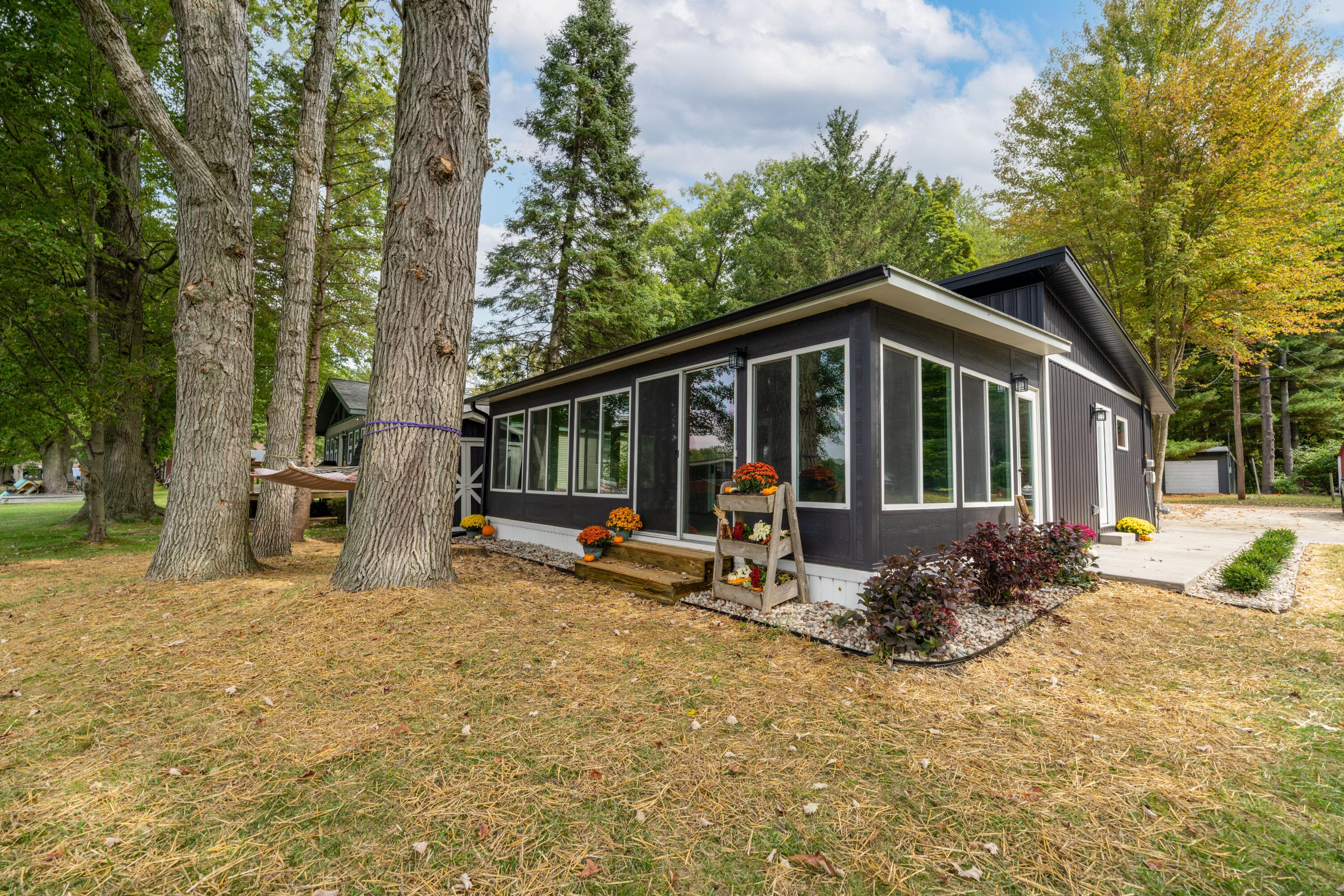 50 Baseline Gobles MI 49055