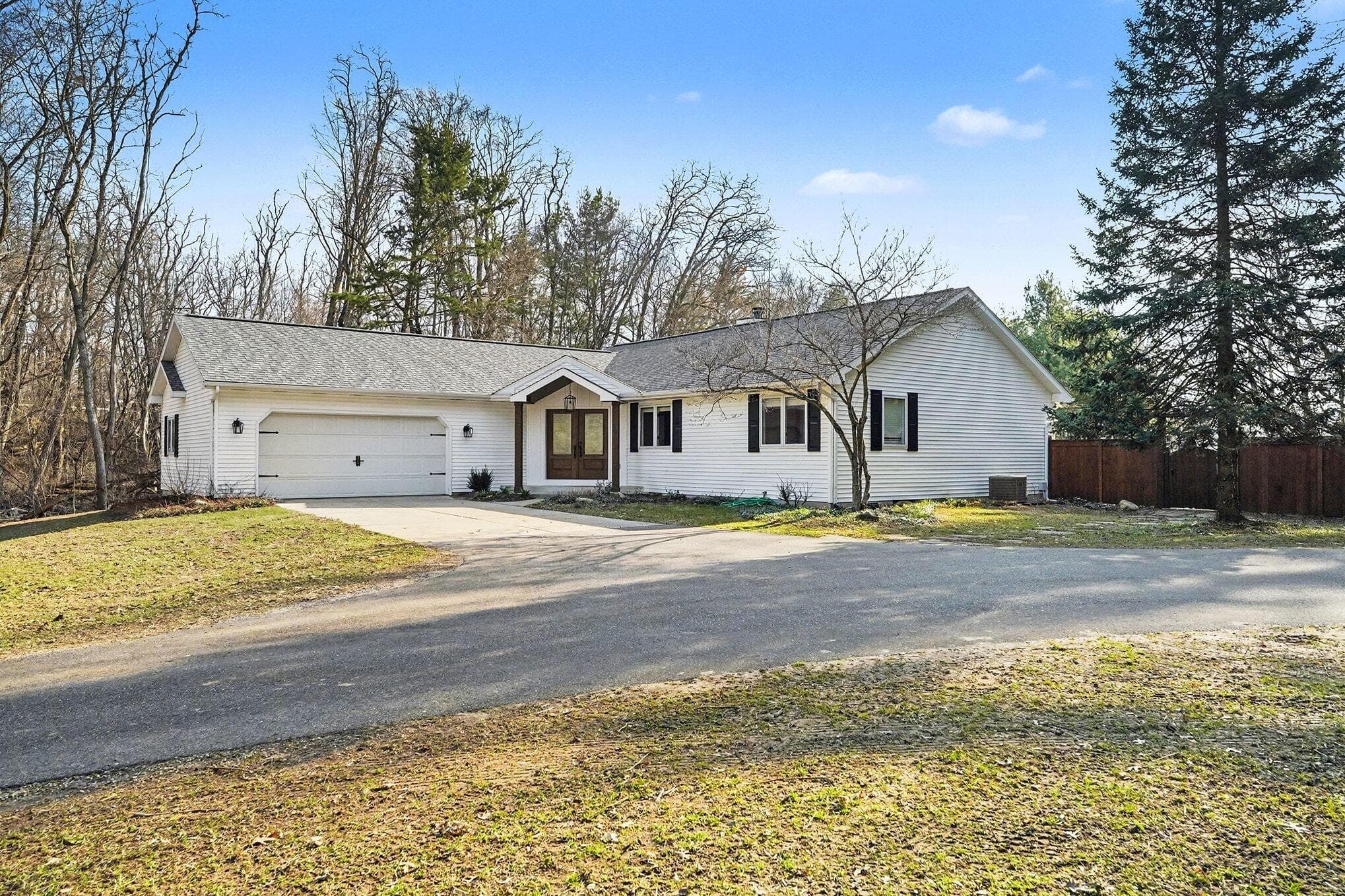 8856 42nd Augusta MI 49012