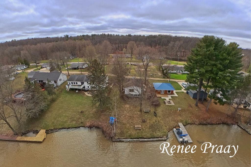 3511 Lake Allegan Allegan MI 49010