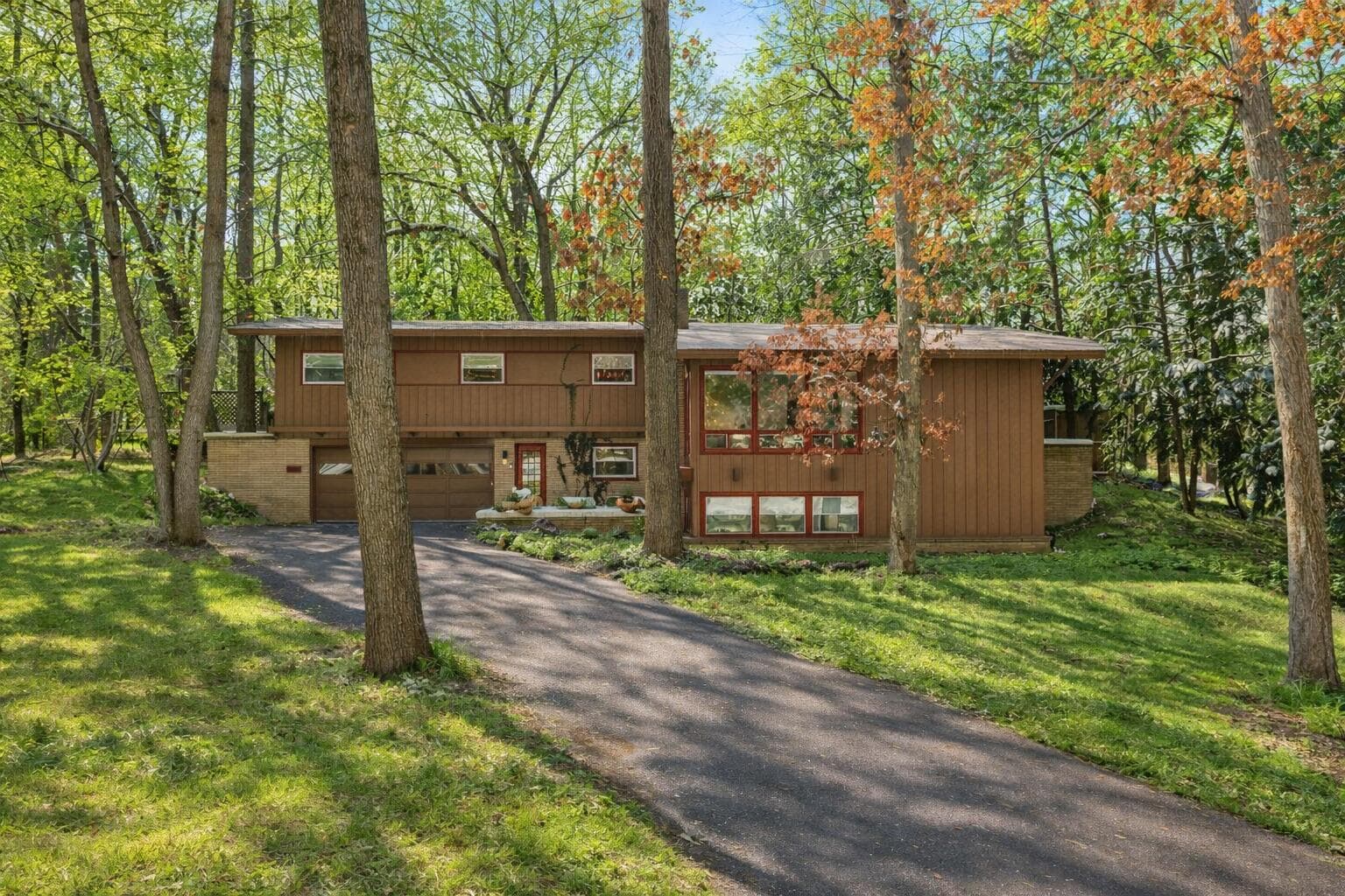 2146 Treehaven Kalamazoo MI 49008
