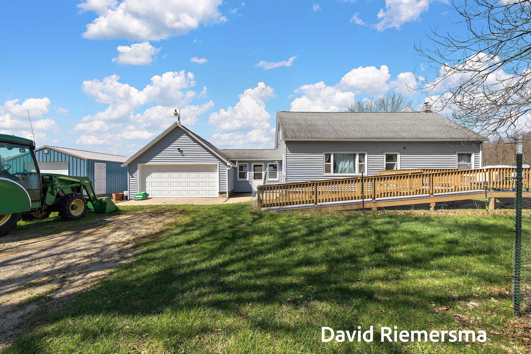 466 27th Allegan MI 49010