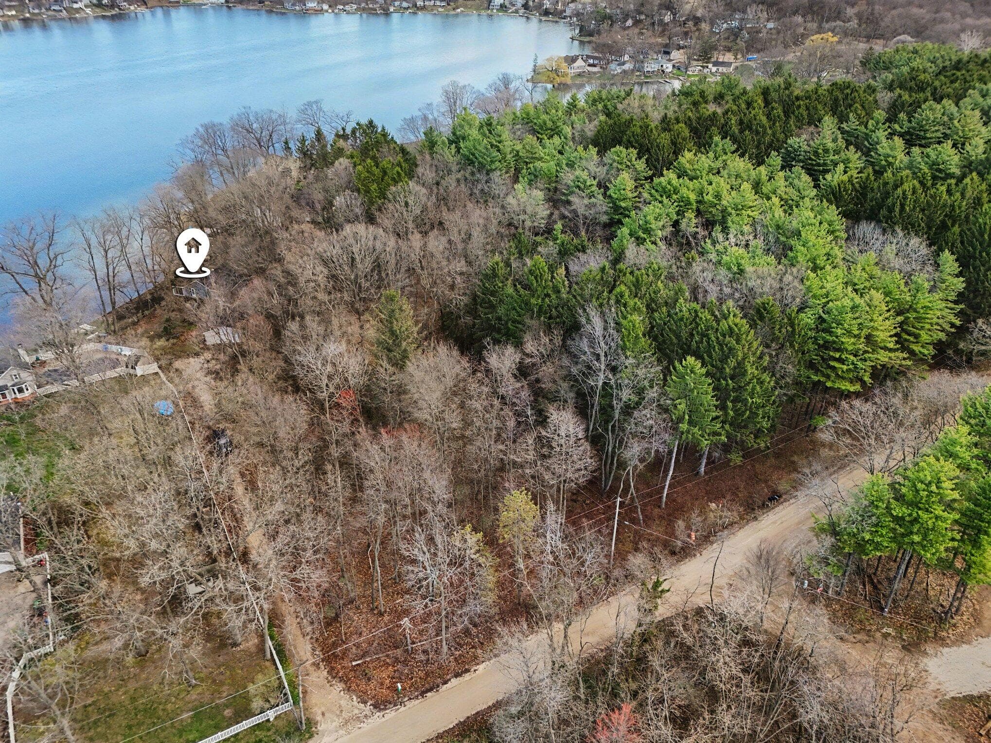 Primary property photo