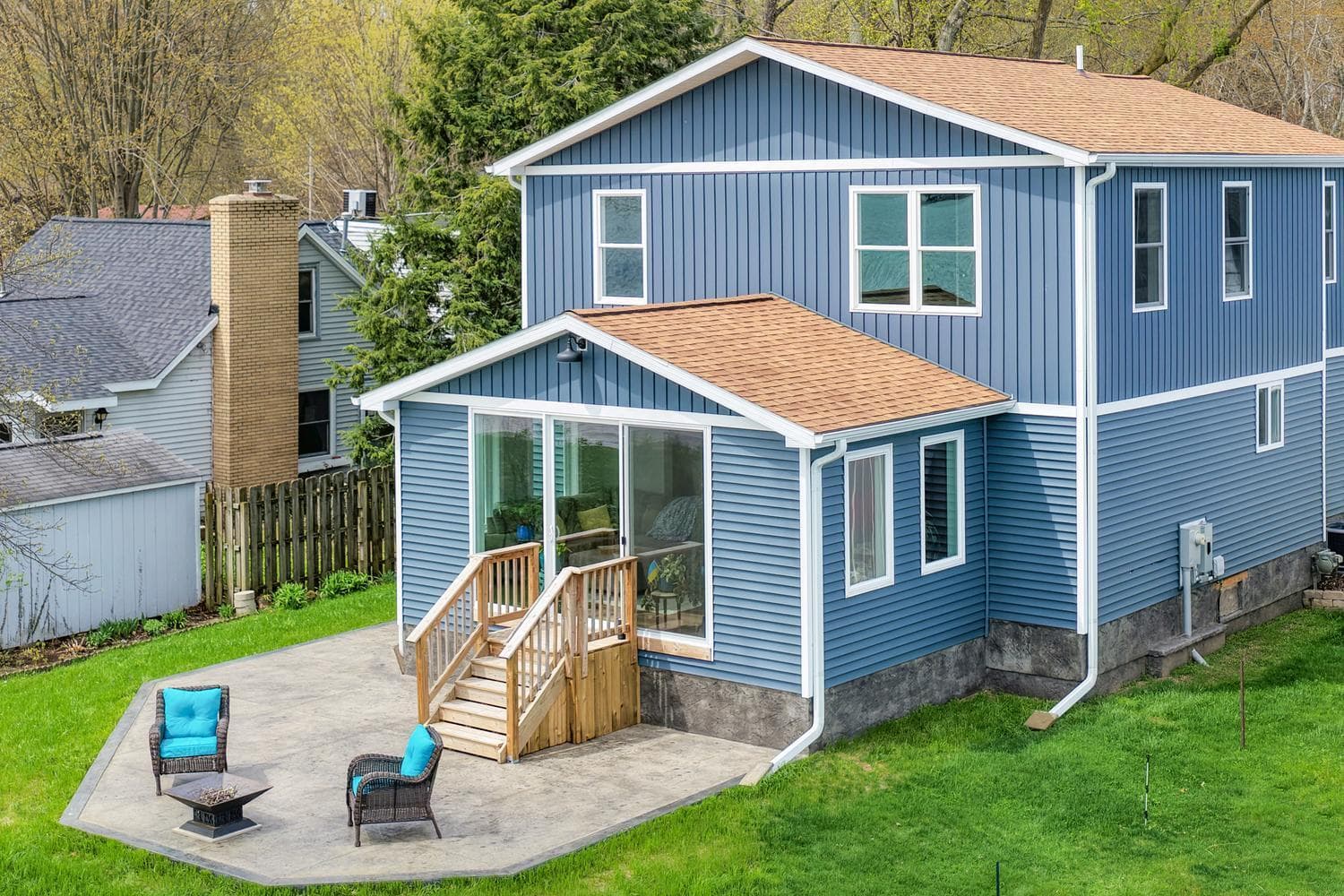 Primary property photo