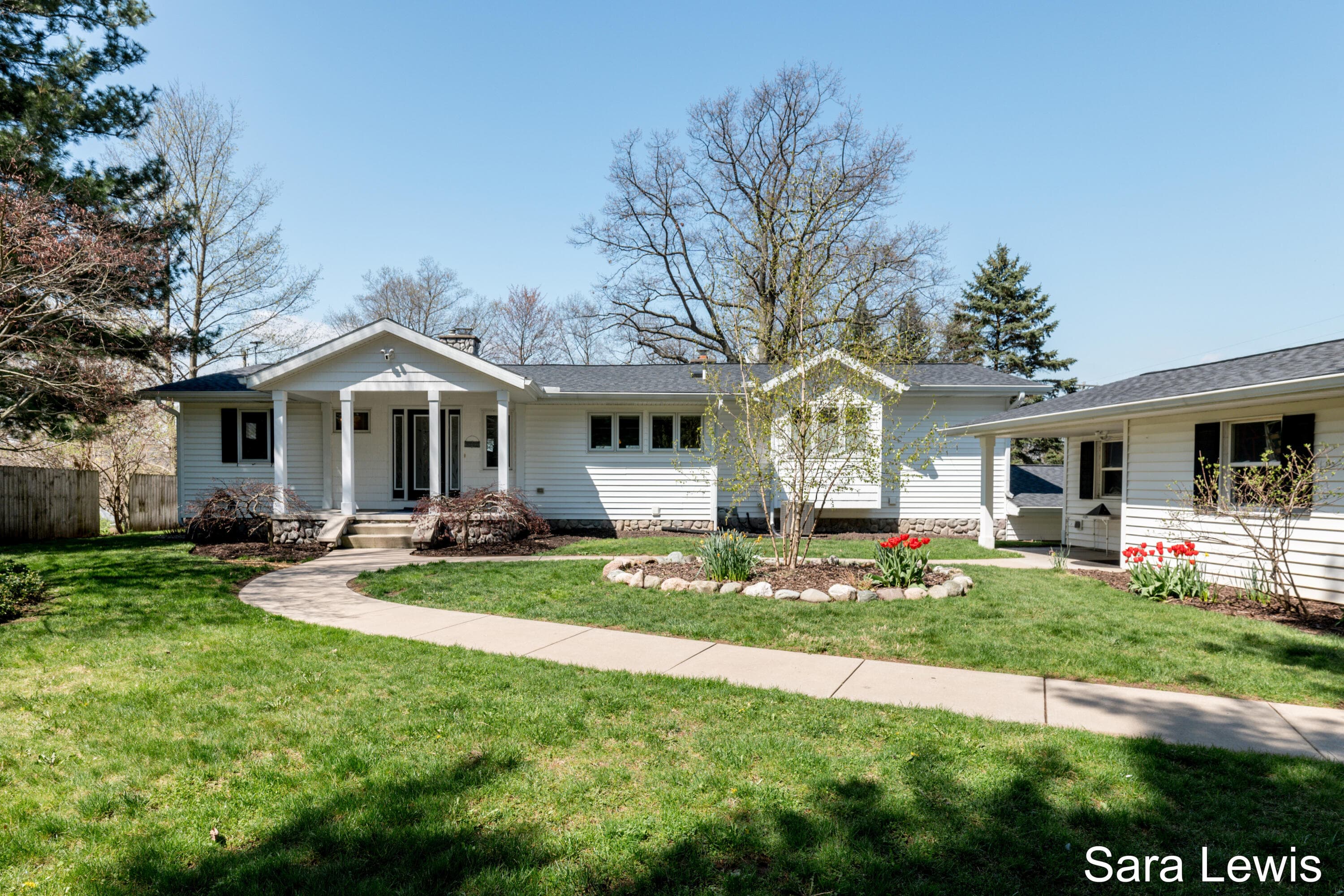 15710 Rich Hickory Corners MI 49060