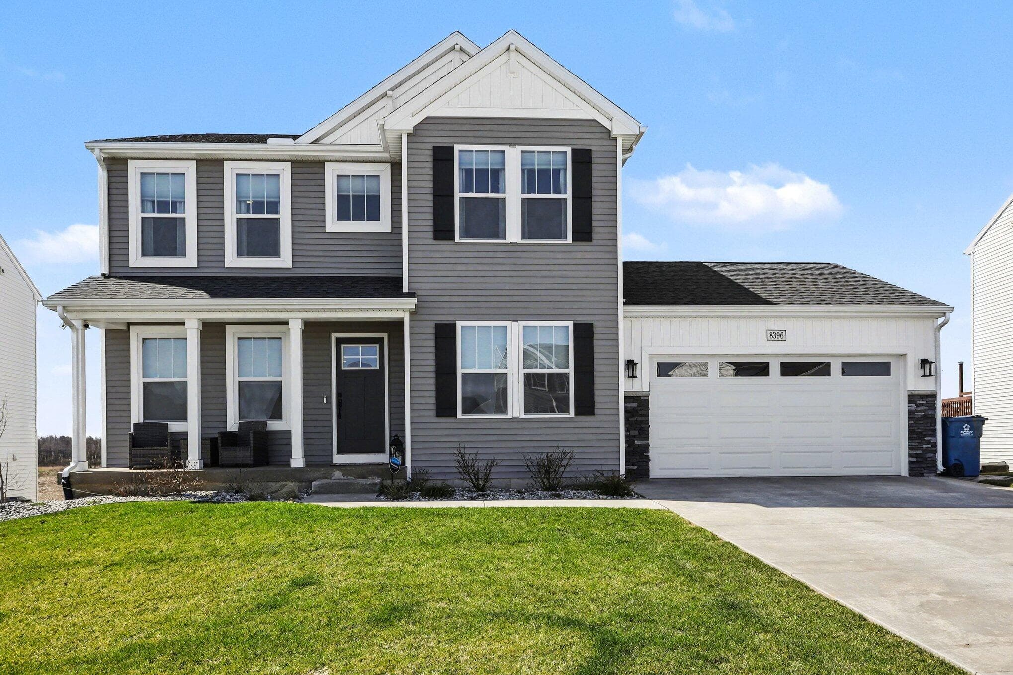 Primary property photo
