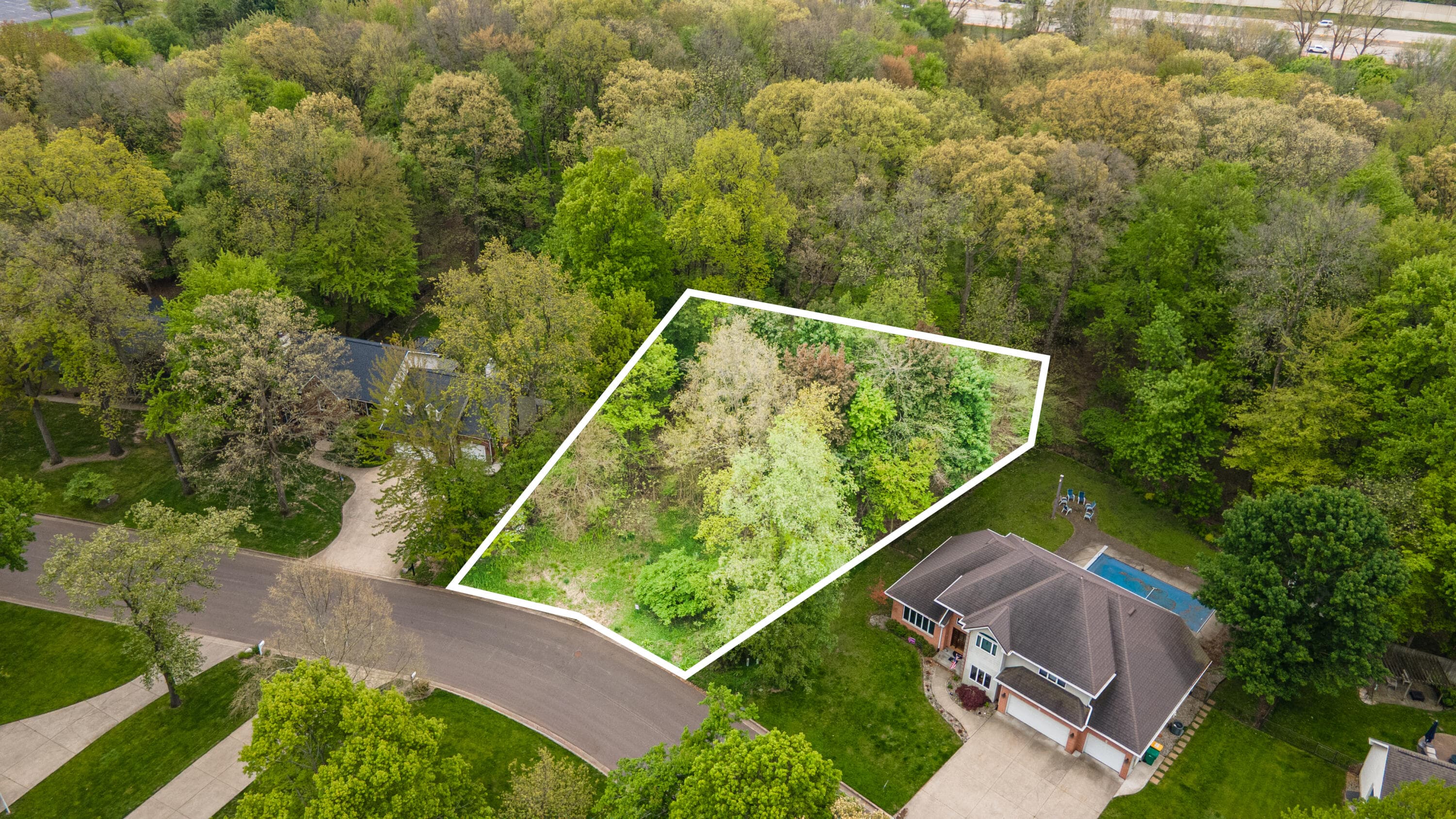 3025 Bryn Mawr Portage MI 49024