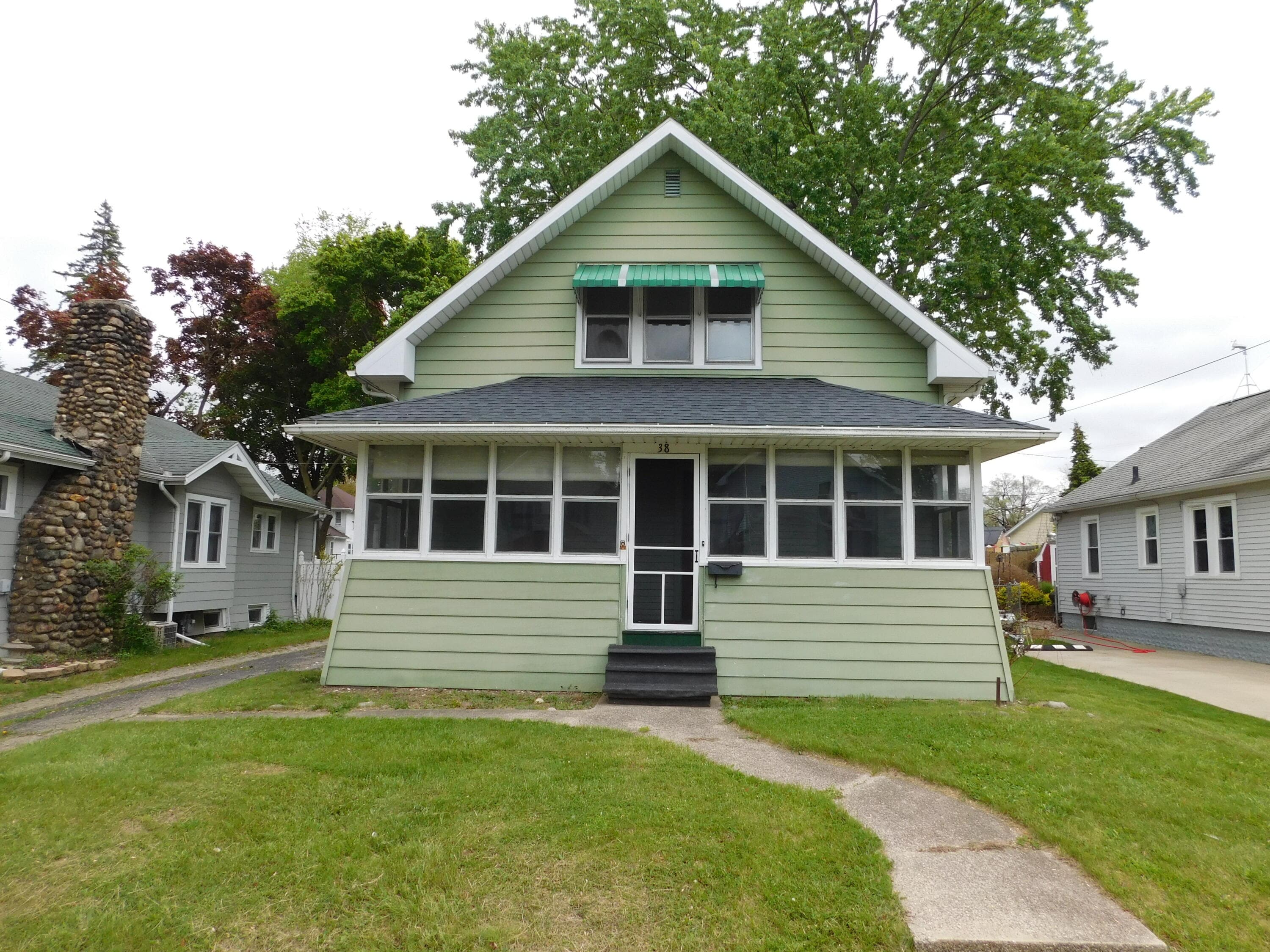 38 East Battle Creek MI 49017